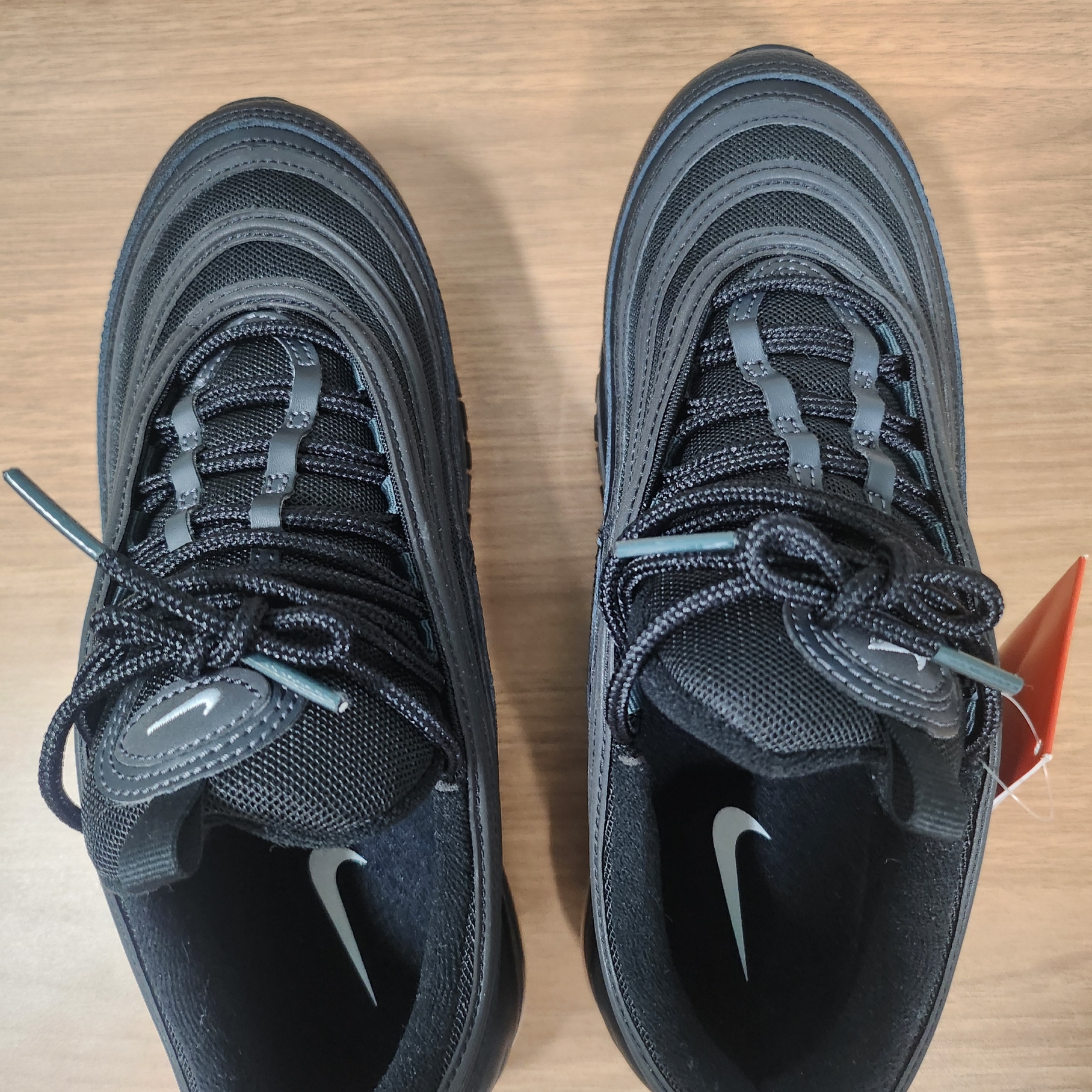 Nike Air Max 97 Black White Anthracite 착용 스타일