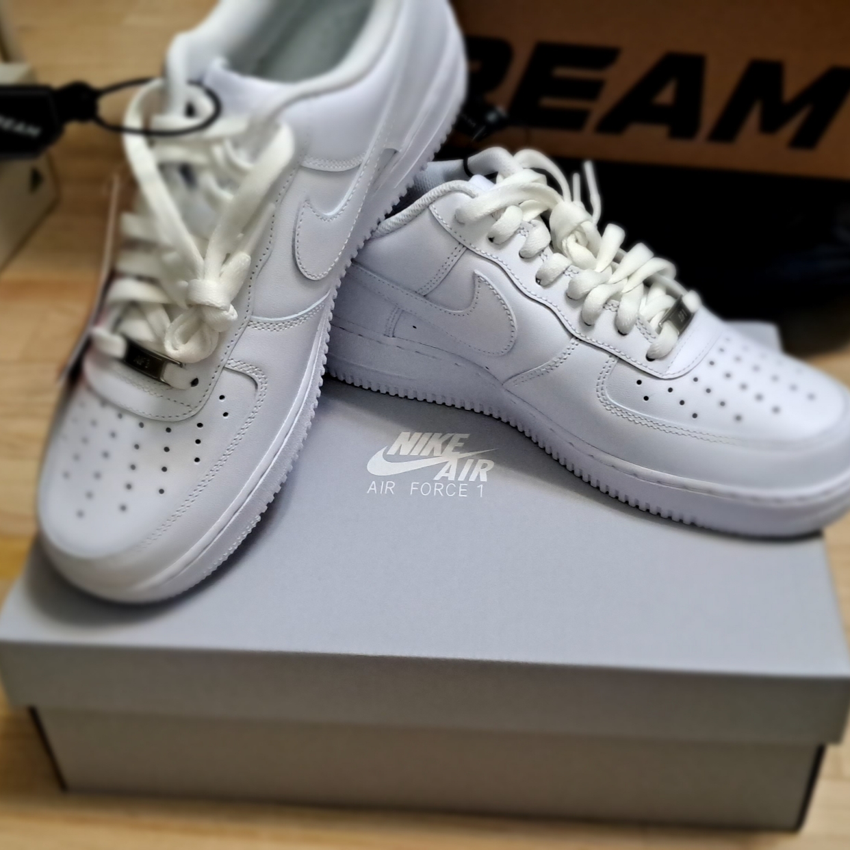 Nike Air Force 1 '07 Low White 착용 스타일