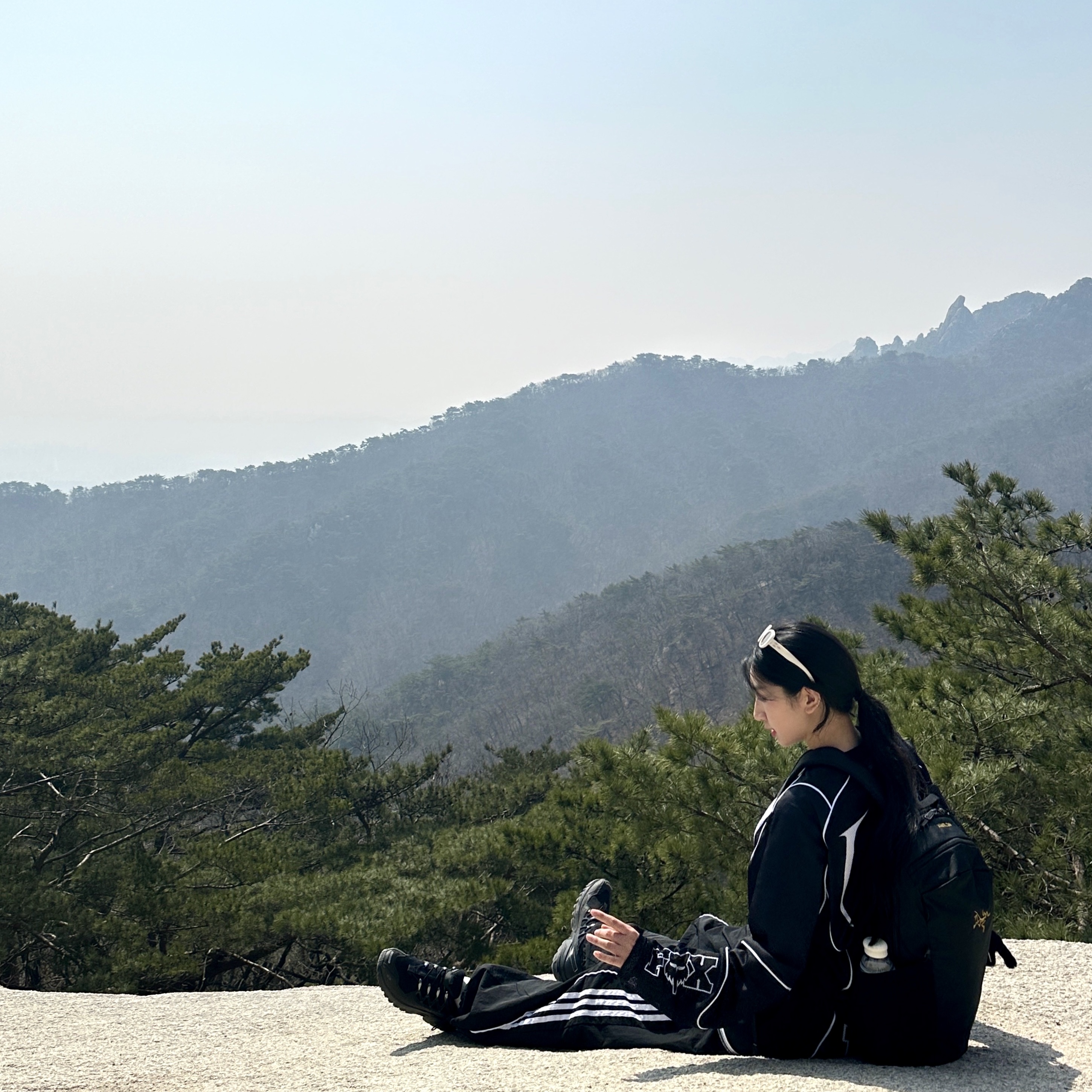 Salomon ACS + Black Silver, Supreme x Fox Racing Jersey Black - 23FW 착용 스타일