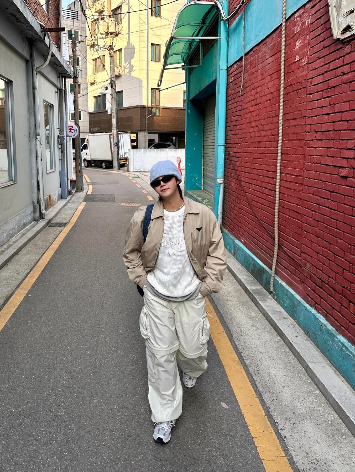 New Balance 530 White 착용 스타일 - 1