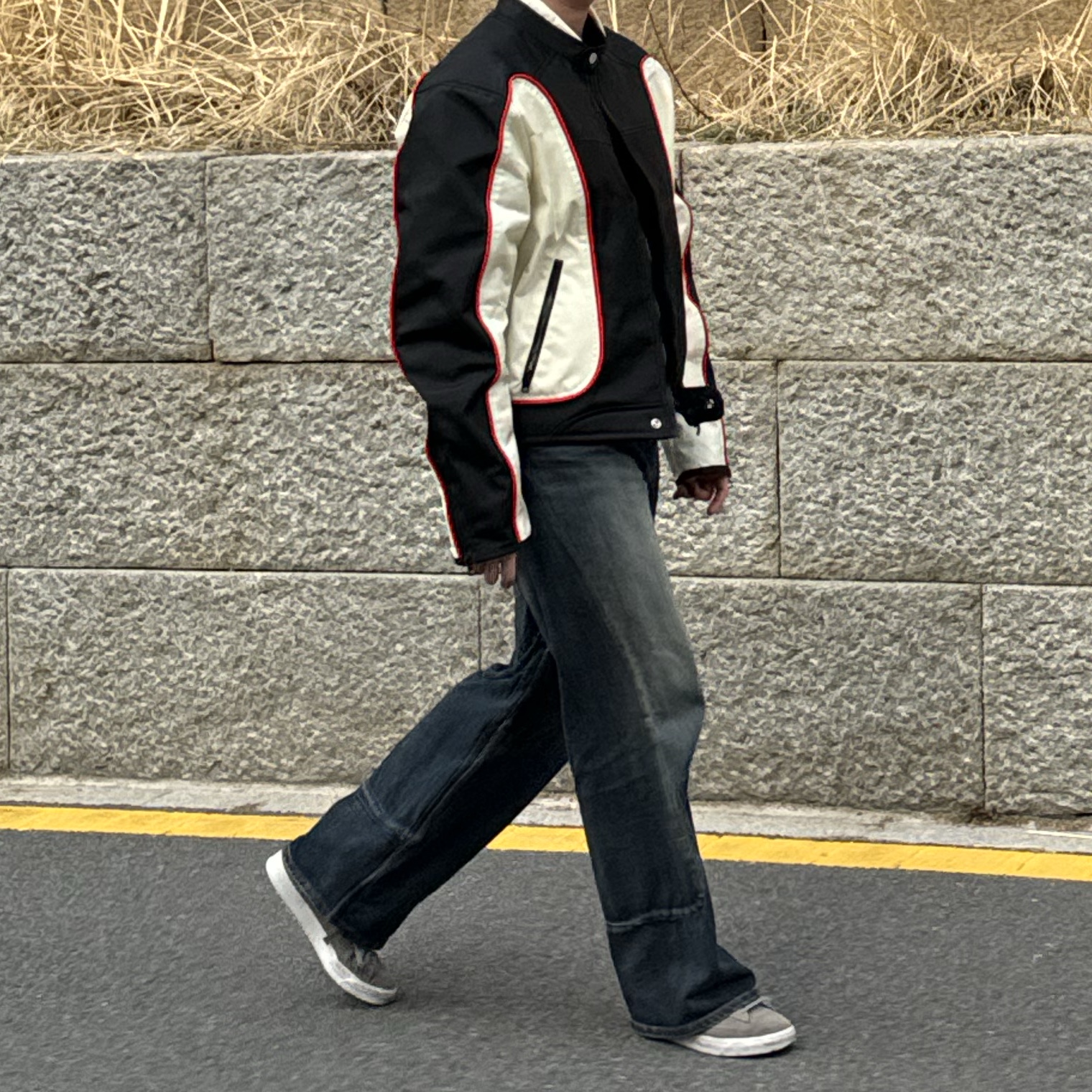 Diesel J-Blink Biker Jacket in Colour-Block Nylon Black White, Nike Blazer High Suede Vintage Wolf Grey 착용 스타일 - 1