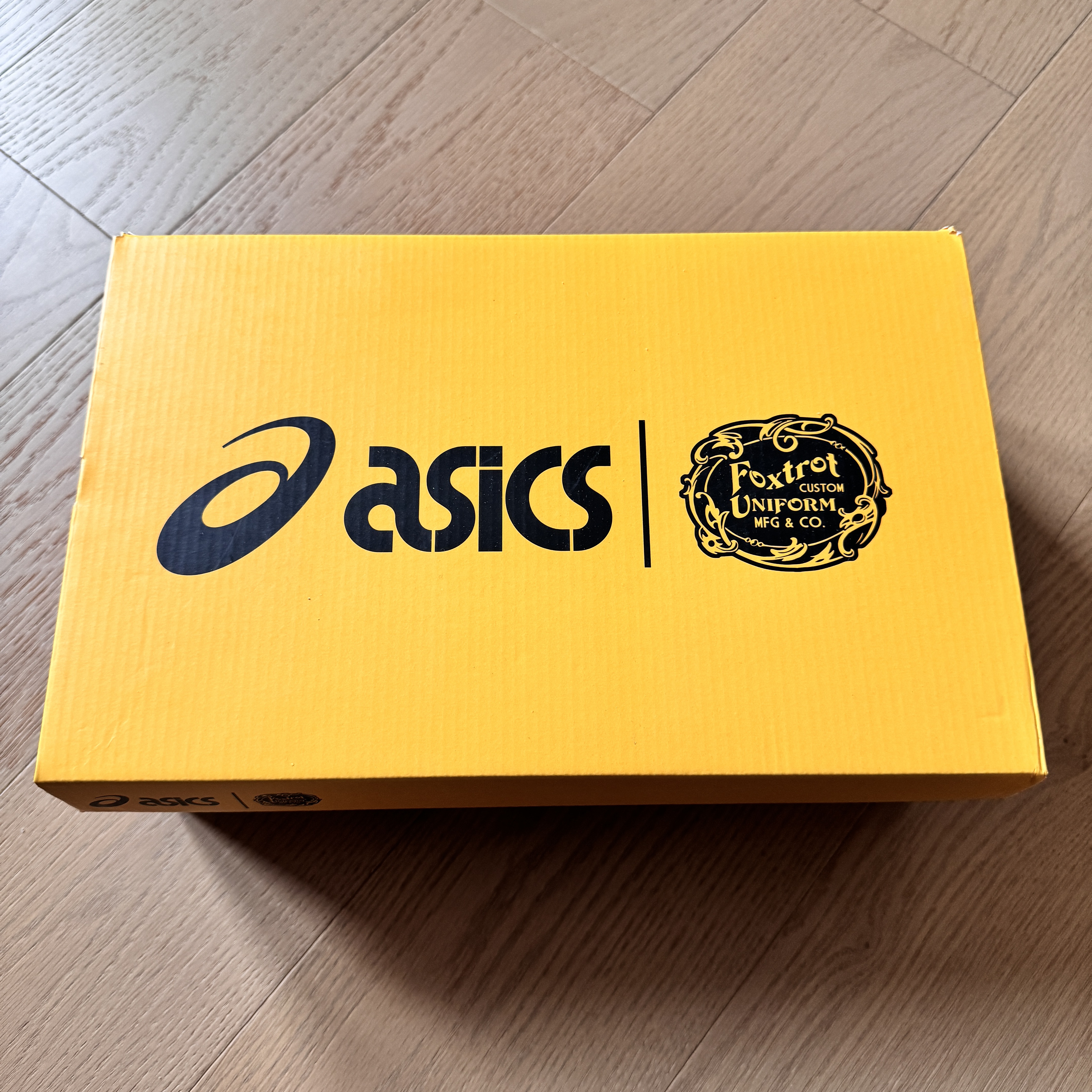Asics × Foxtrot Uniform EX89 Whisper White Cool Grey 착용 스타일 - 2