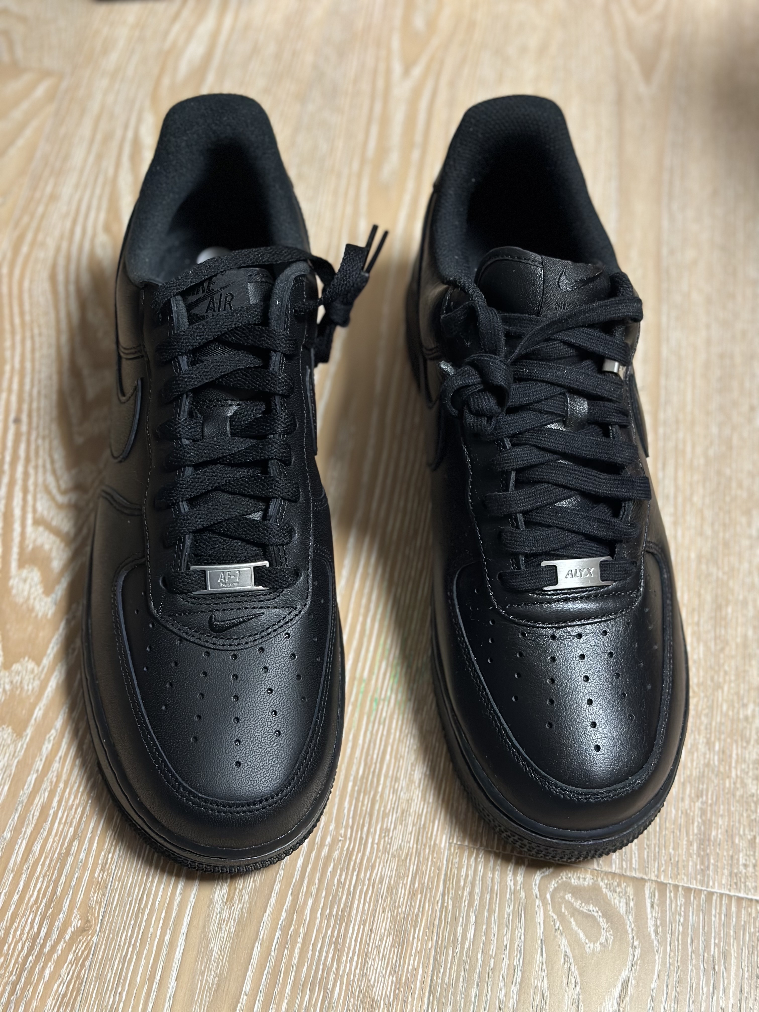 Nike x 1017 Alyx 9SM Air Force 1 Low SP Black, Nike x Supreme Air Force 1 Low Black 착용 스타일 - 4