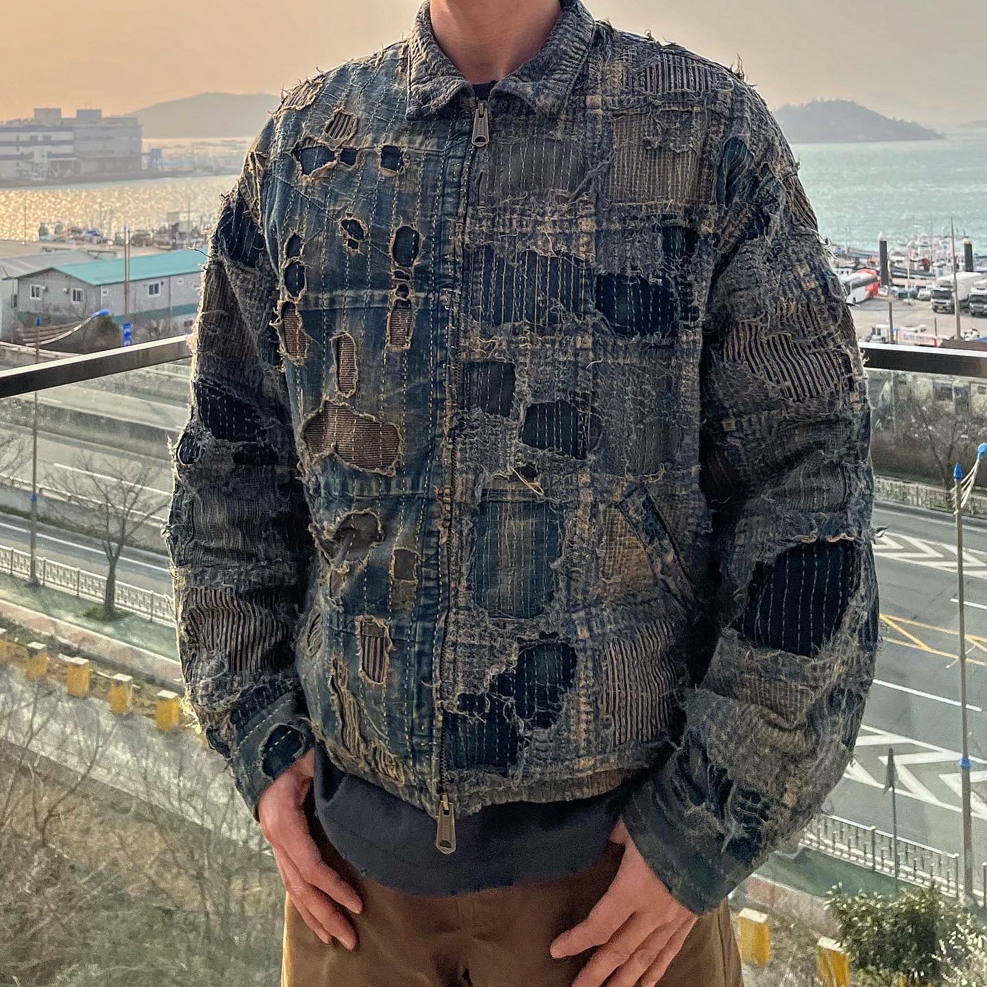 Kapital Boro T Back Drizzler Jacket Indigo, Our Legacy Gabe Stealth Black Leather 착용 스타일 - 2