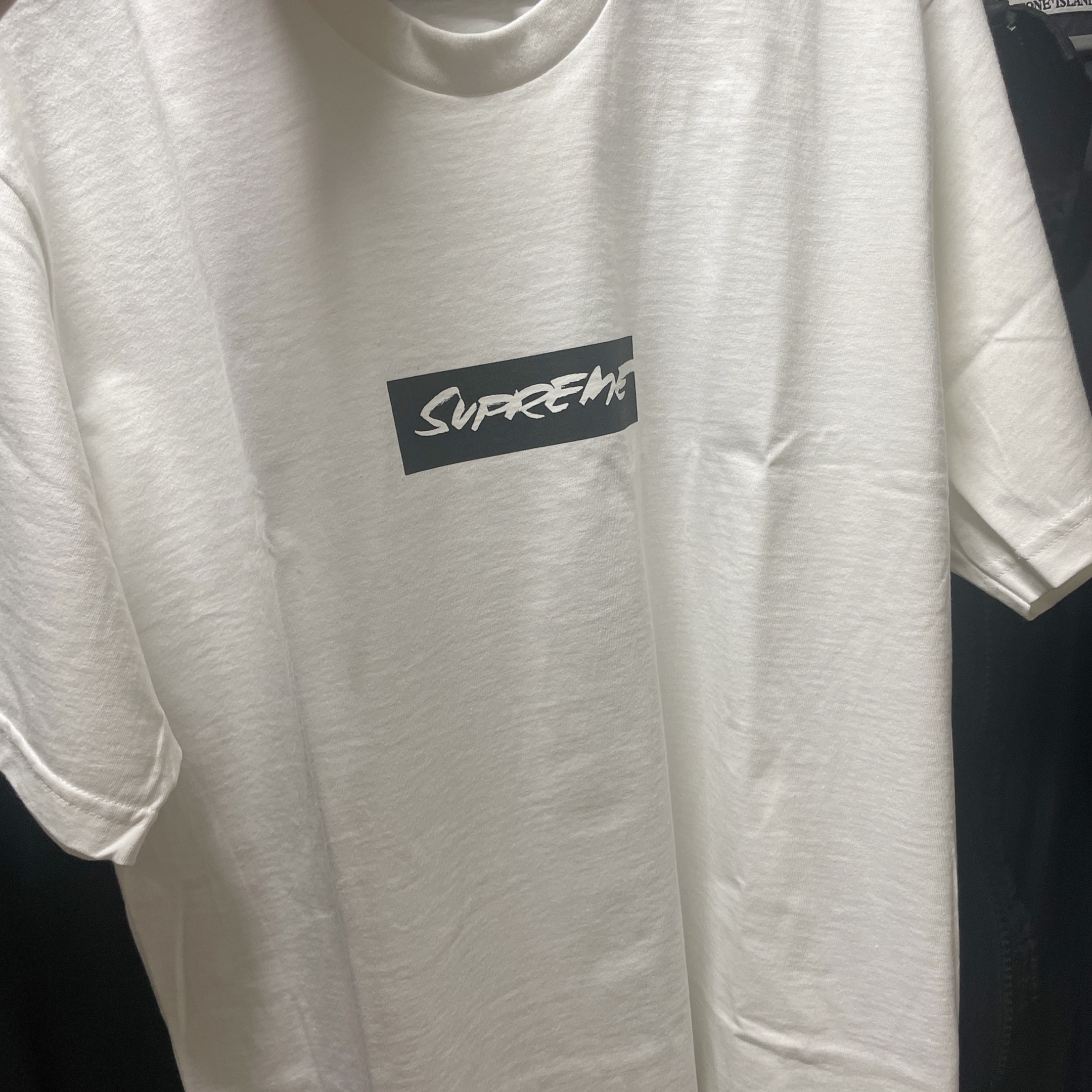 Supreme Futura Box Logo T-Shirt White - 24SS 착용 스타일