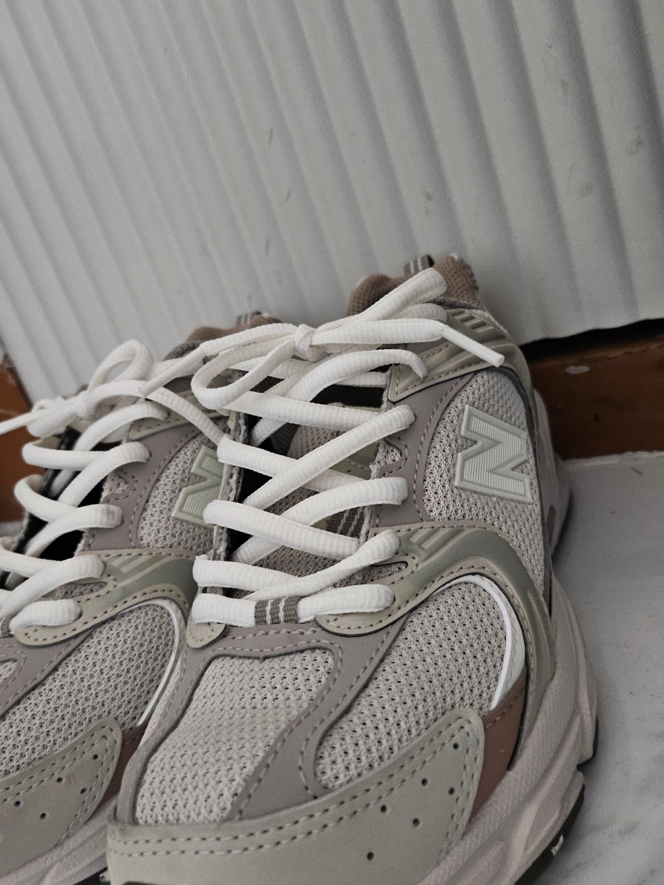New Balance 530 Mars 착용 스타일