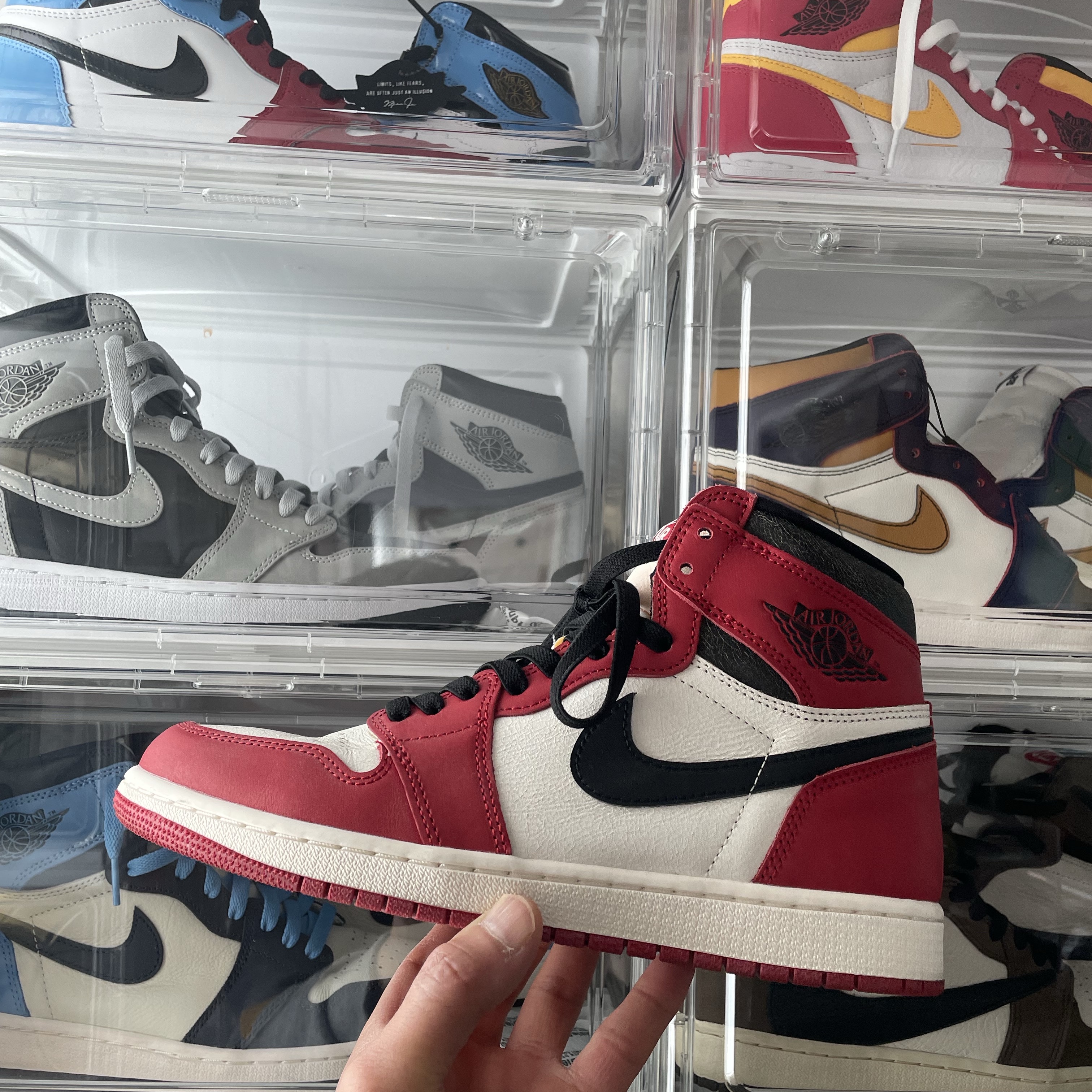 Jordan 1 Retro High OG Chicago 2022, (GS) Jordan 1 Retro High OG Chicago 2022 착용 스타일 - 1