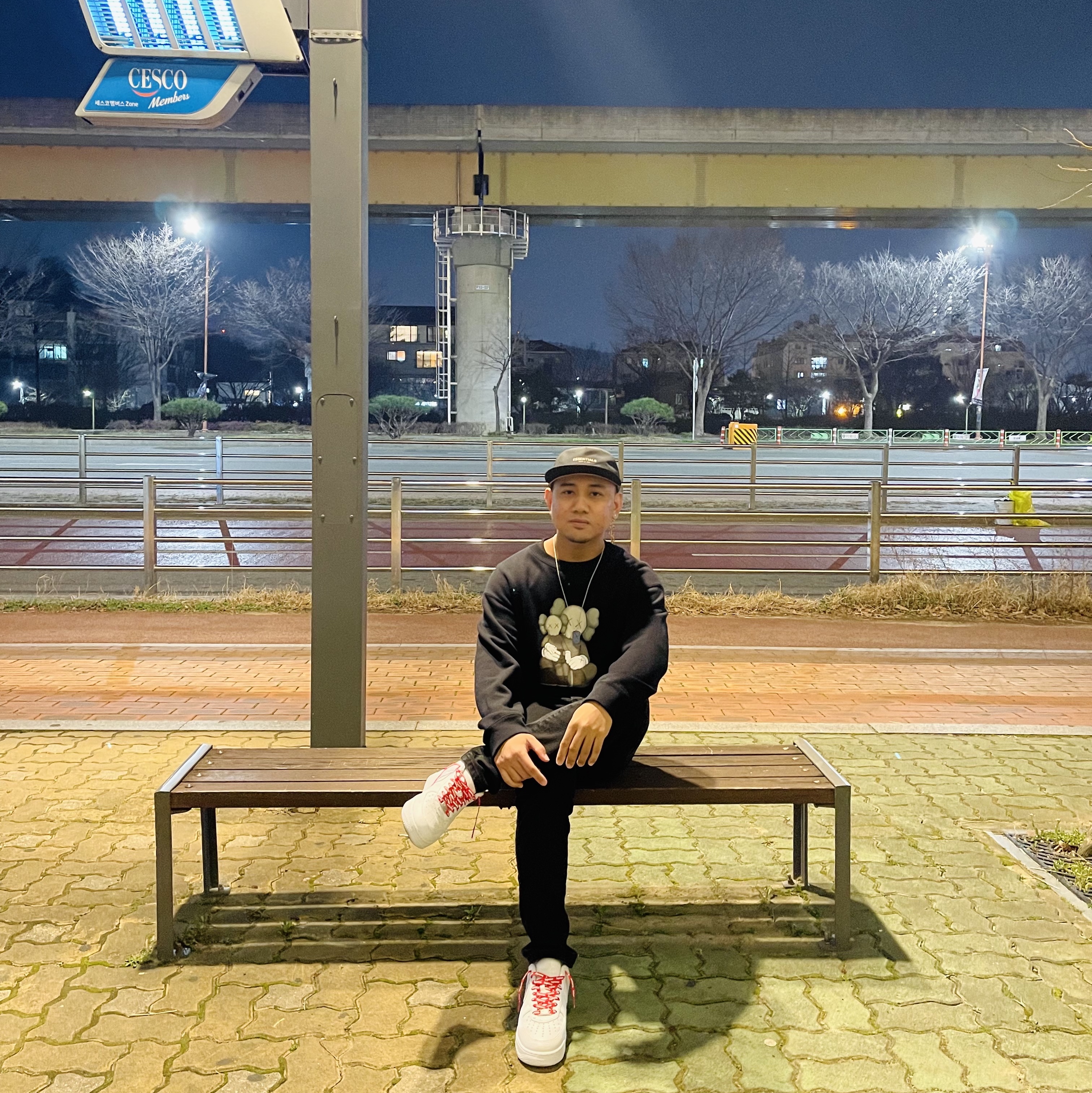 Nike x Supreme Air Force 1 Low White 착용 스타일