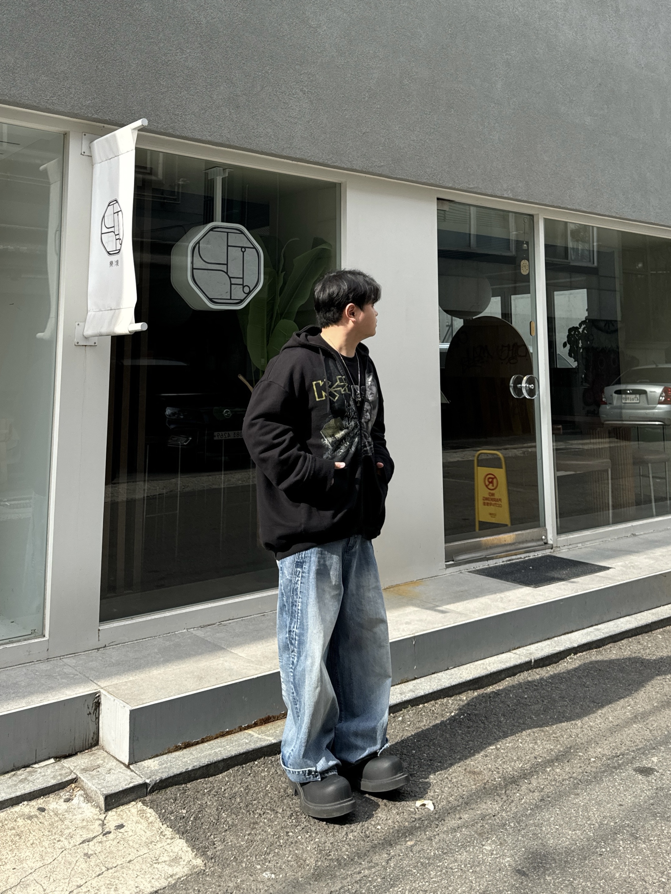 Balenciaga Steroid Derby Black 착용 스타일 - 2