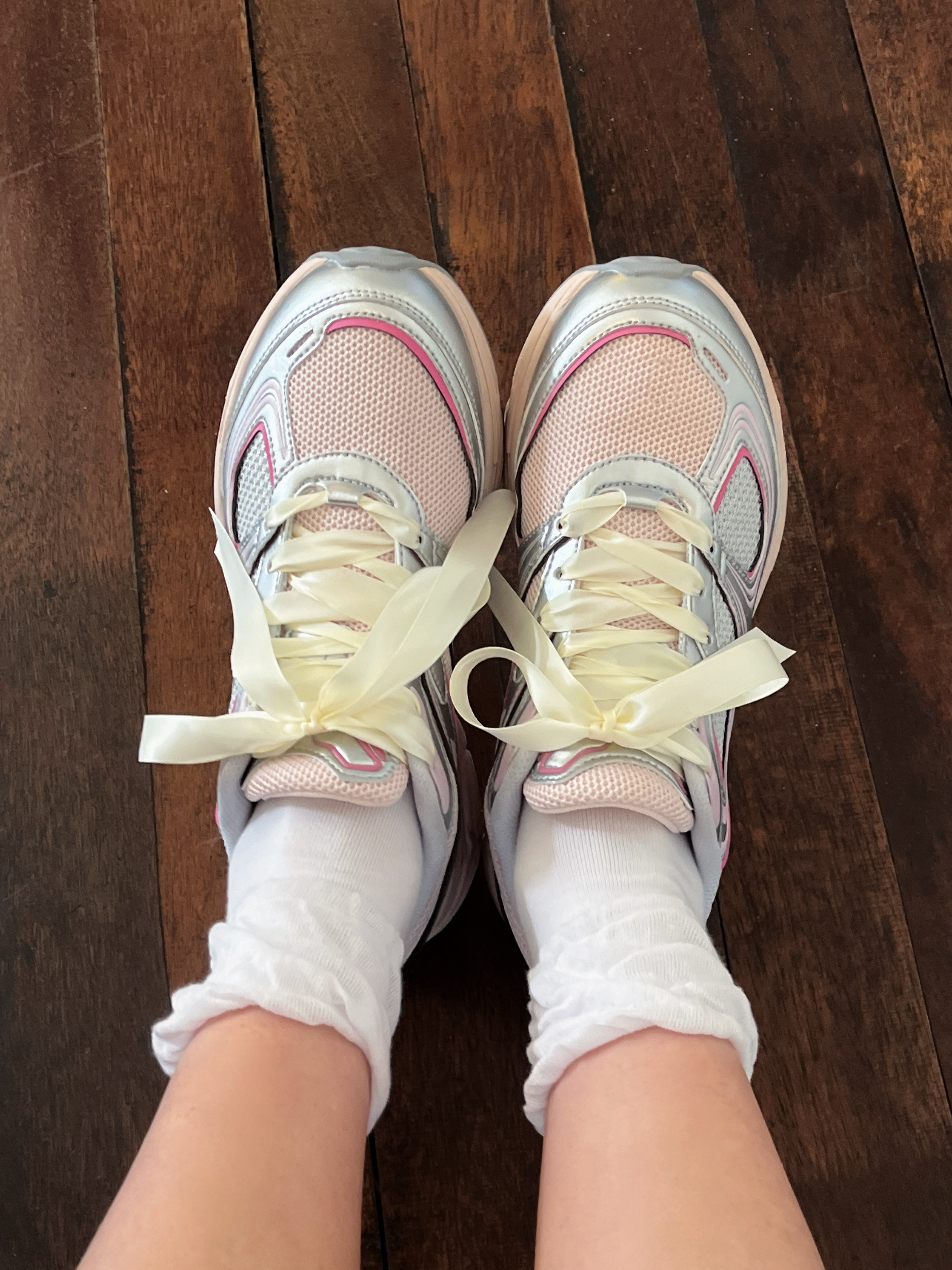 Fila Interun Pink Blossom 착용 스타일 - 3