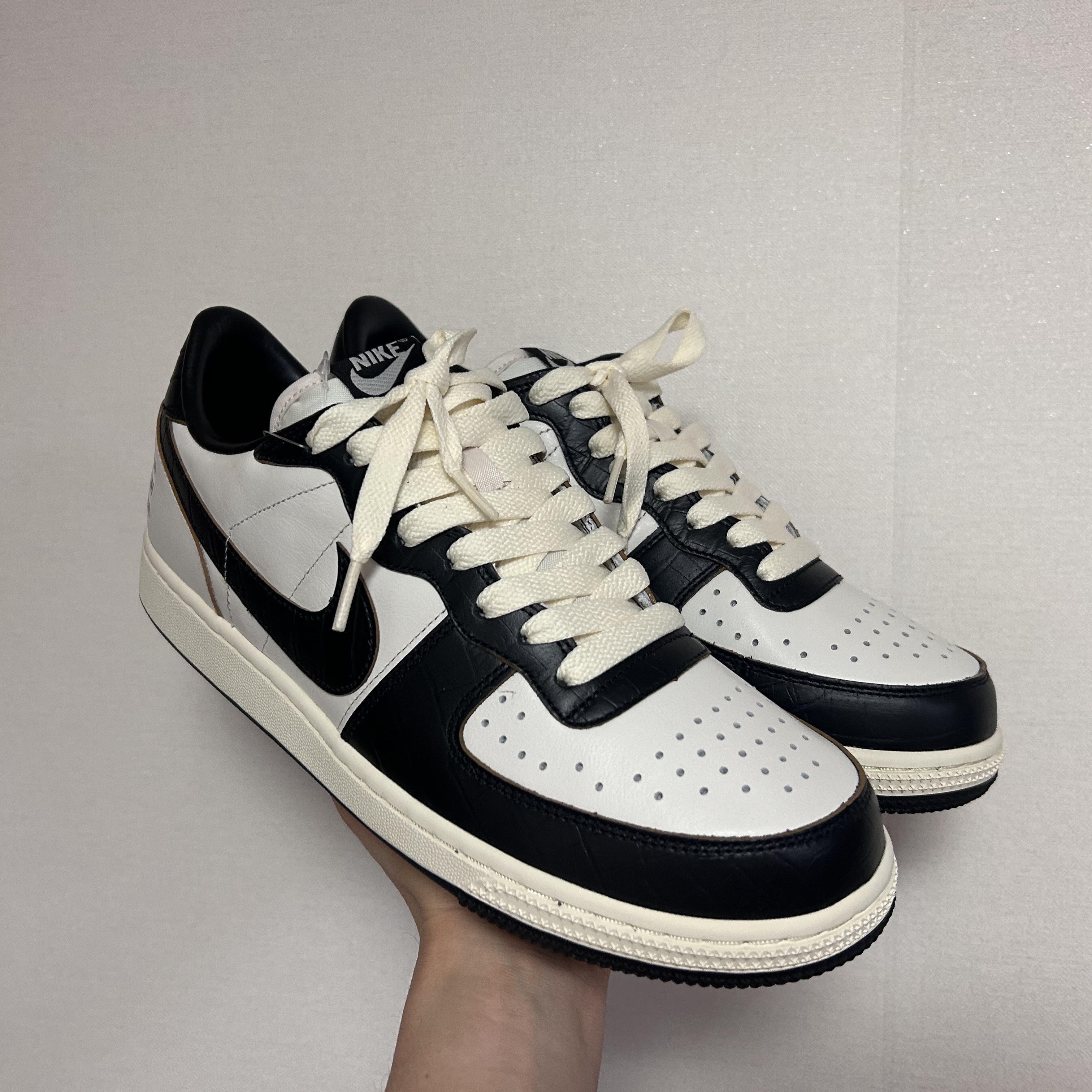 Nike Terminator Low Phantom Black 착용 스타일 - 2