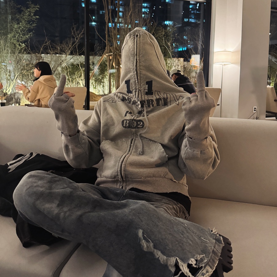 Project G/R Flare Jeans Blue, Project G/R Zygon Zip Hoodie Melange Grey 착용 스타일