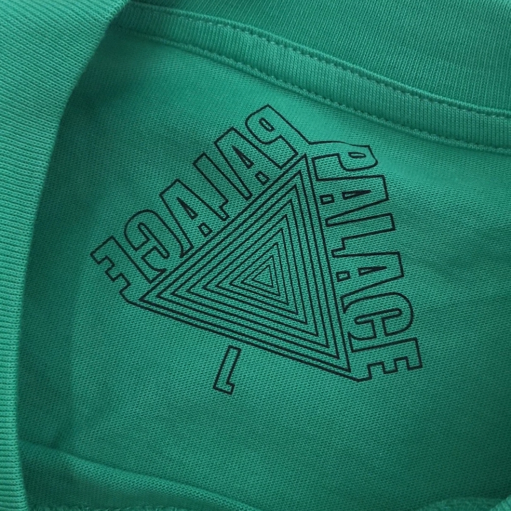 Palace Tri-Hearts T-Shirt Sweet Pea Green - 24SS 착용 스타일 - 3