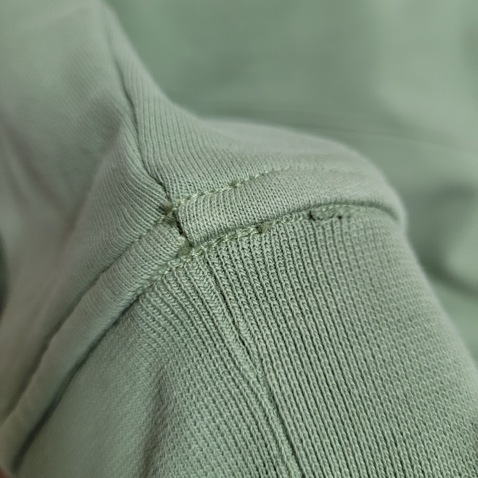 Stone Island 64151 Cotton Fleece Hooded Sweatshirt Sage Green - 23SS 착용 스타일 - 1