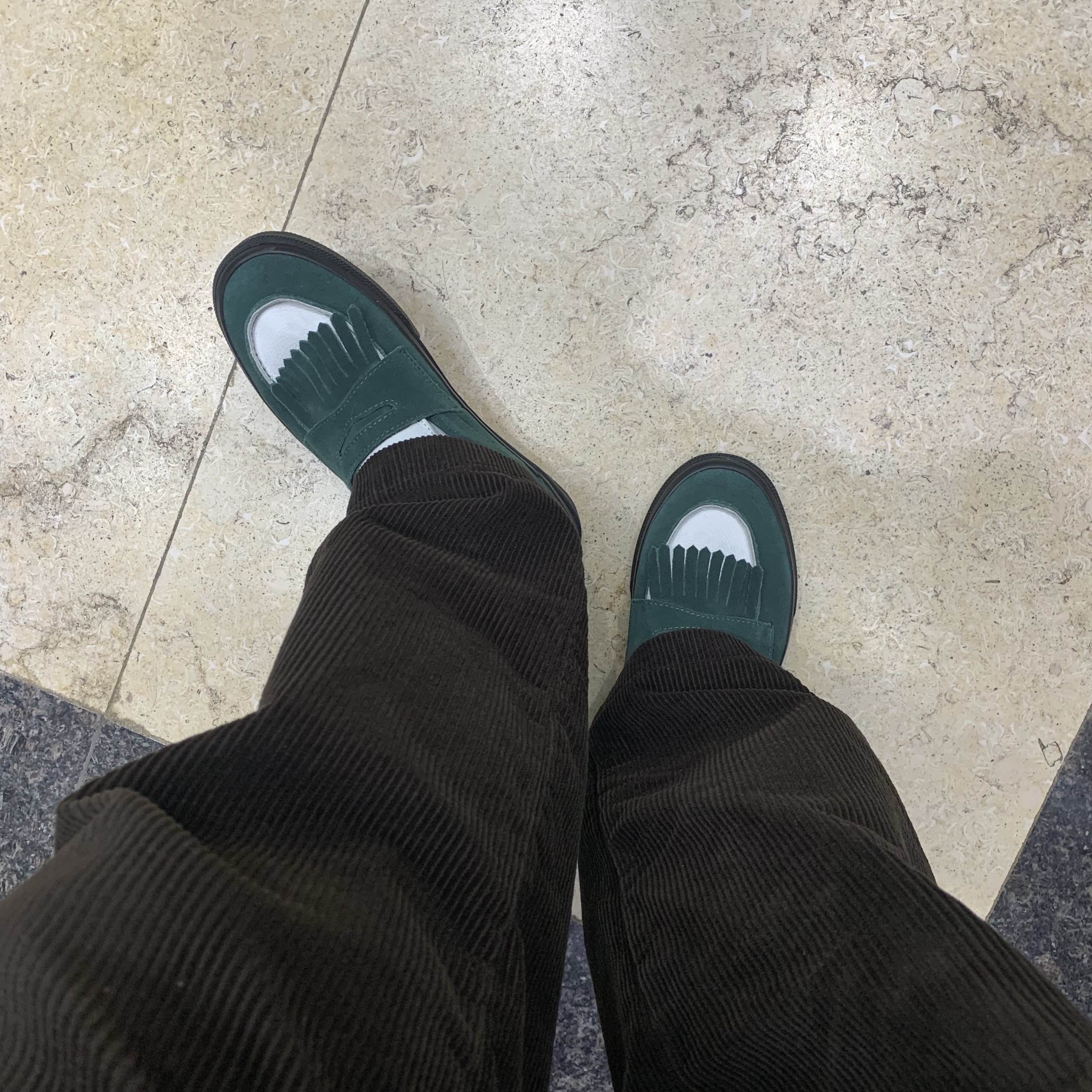 Vans x Arihara Miyukii Loafer Green White 착용 스타일 - 3