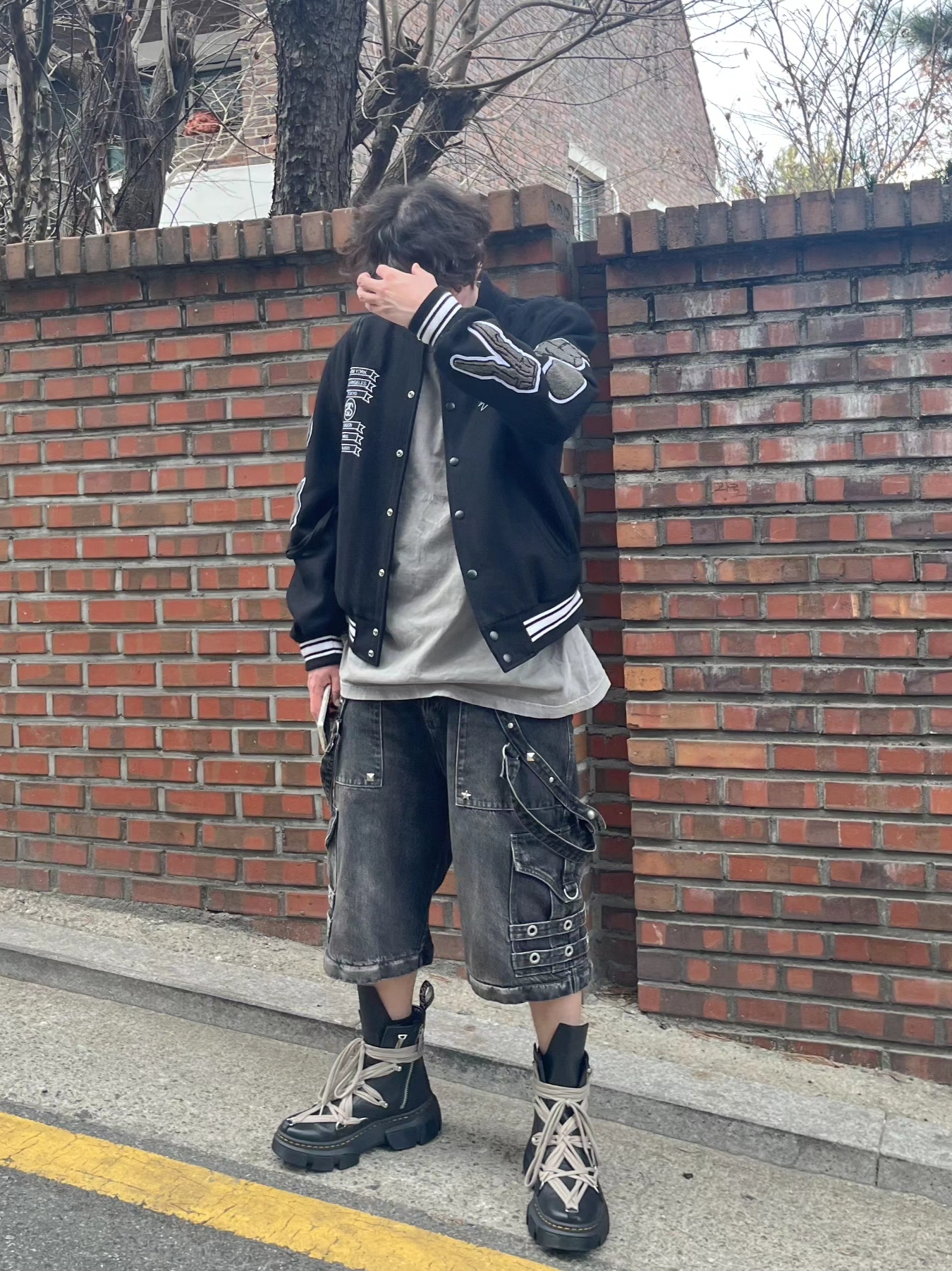 Dr. Martens x Rick Owens 1460 DMXL Megalace Black, Stussy x CDG Varsity Jacket 착용 스타일 - 2