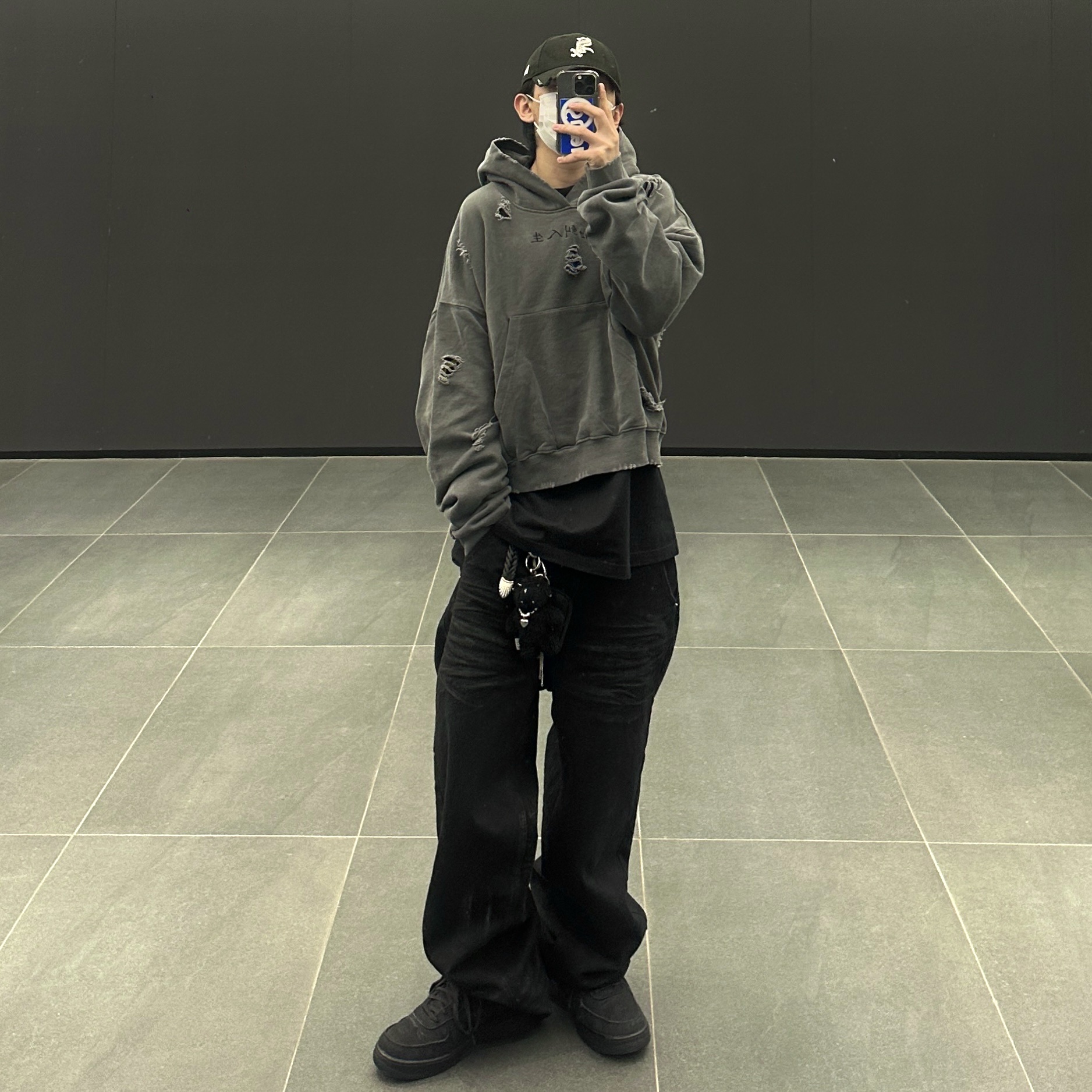 Nike x Stussy Air Force 1 Low Triple Black 착용 스타일