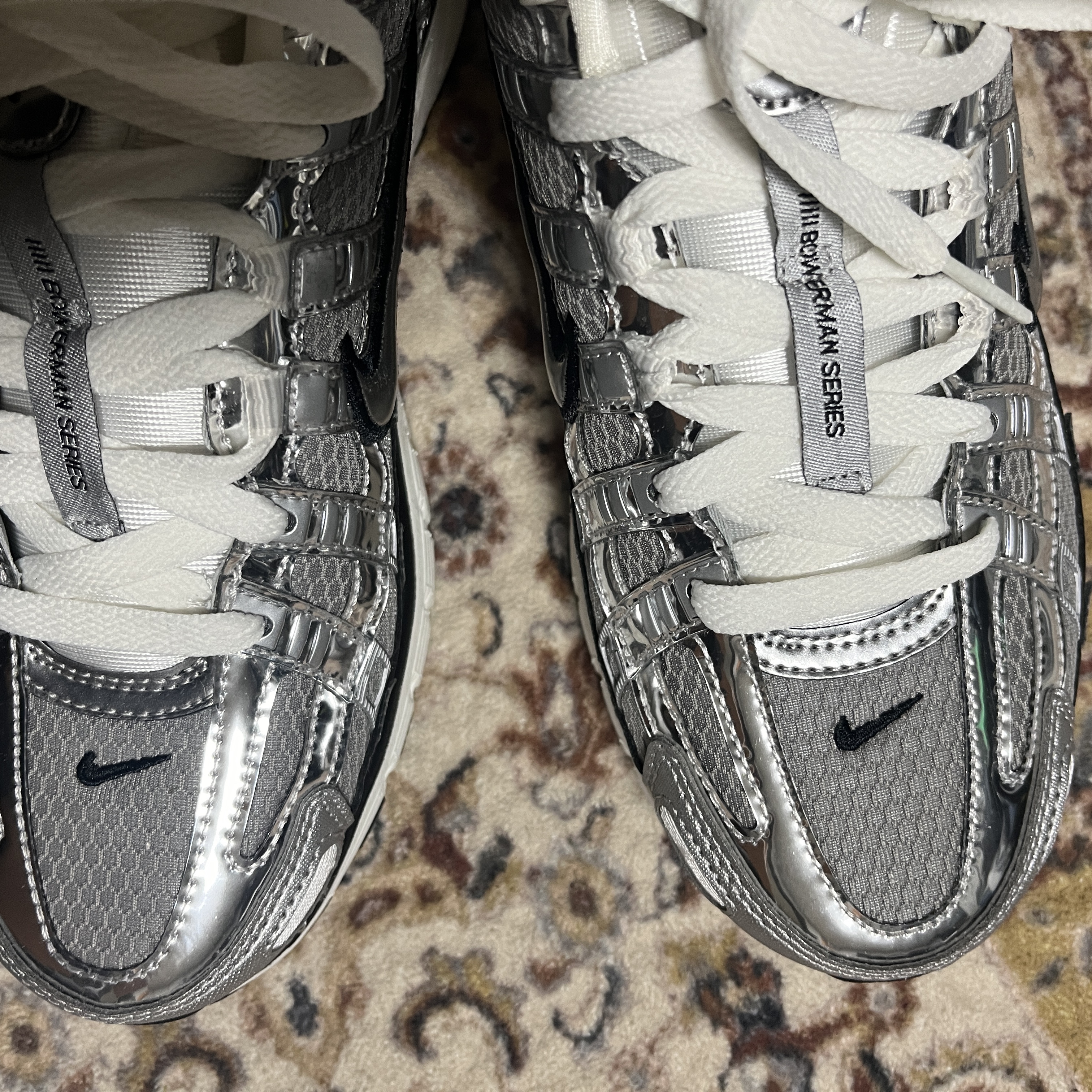 Nike P-6000 Metallic Silver 착용 스타일 - 2