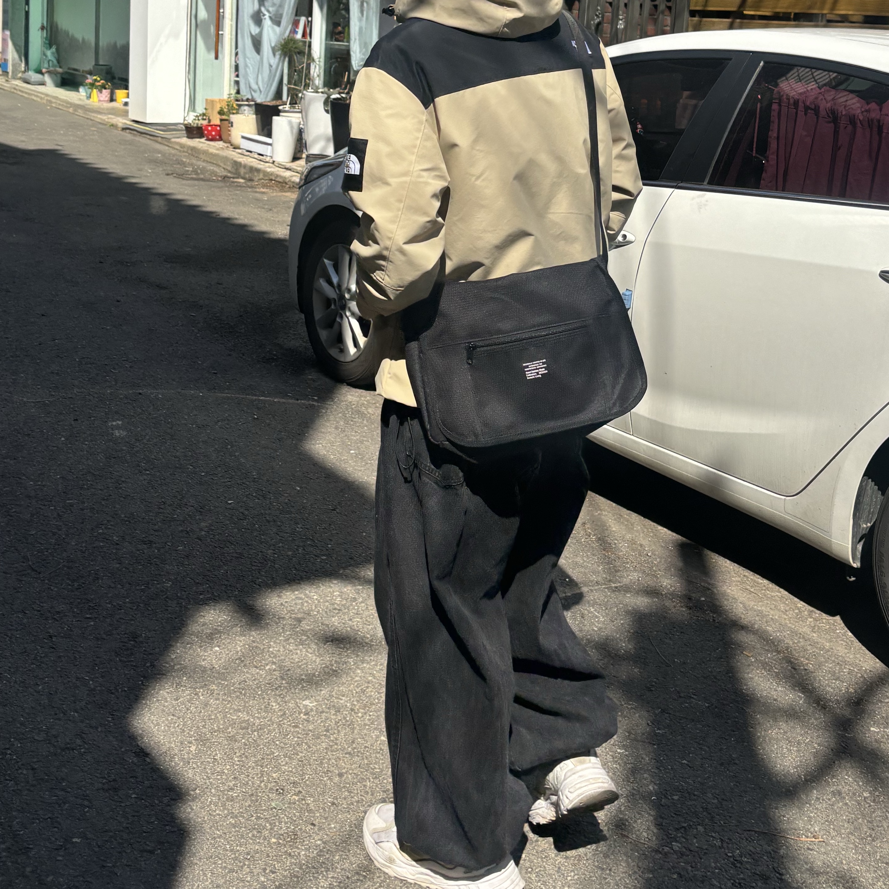 Jordan 1 Low Bred Toe 착용 스타일 - 3