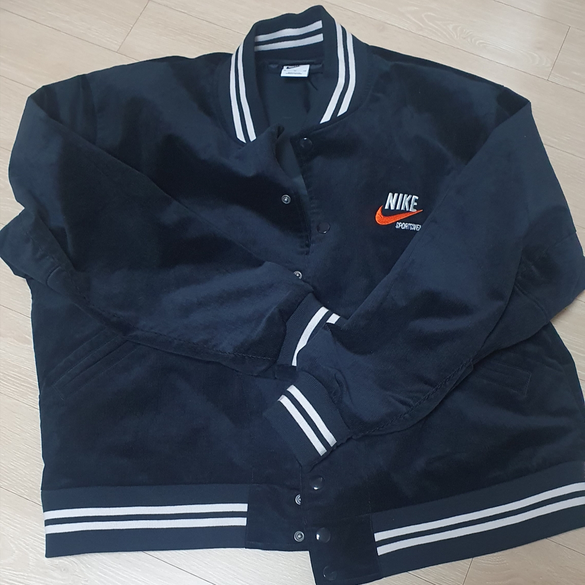 Nike NSW Trend Bomber Jacket Black - Asia 착용 스타일
