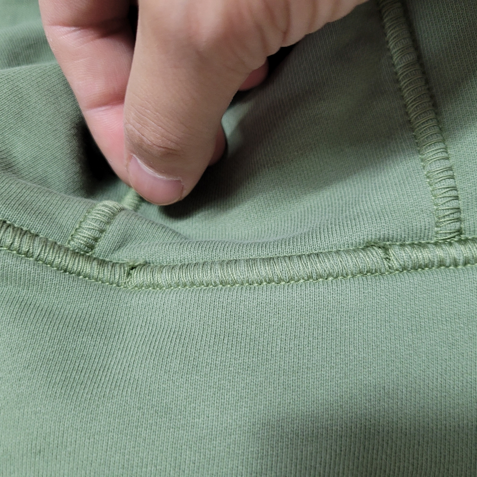 Stone Island 64151 Cotton Fleece Hooded Sweatshirt Sage Green - 23SS 착용 스타일 - 3