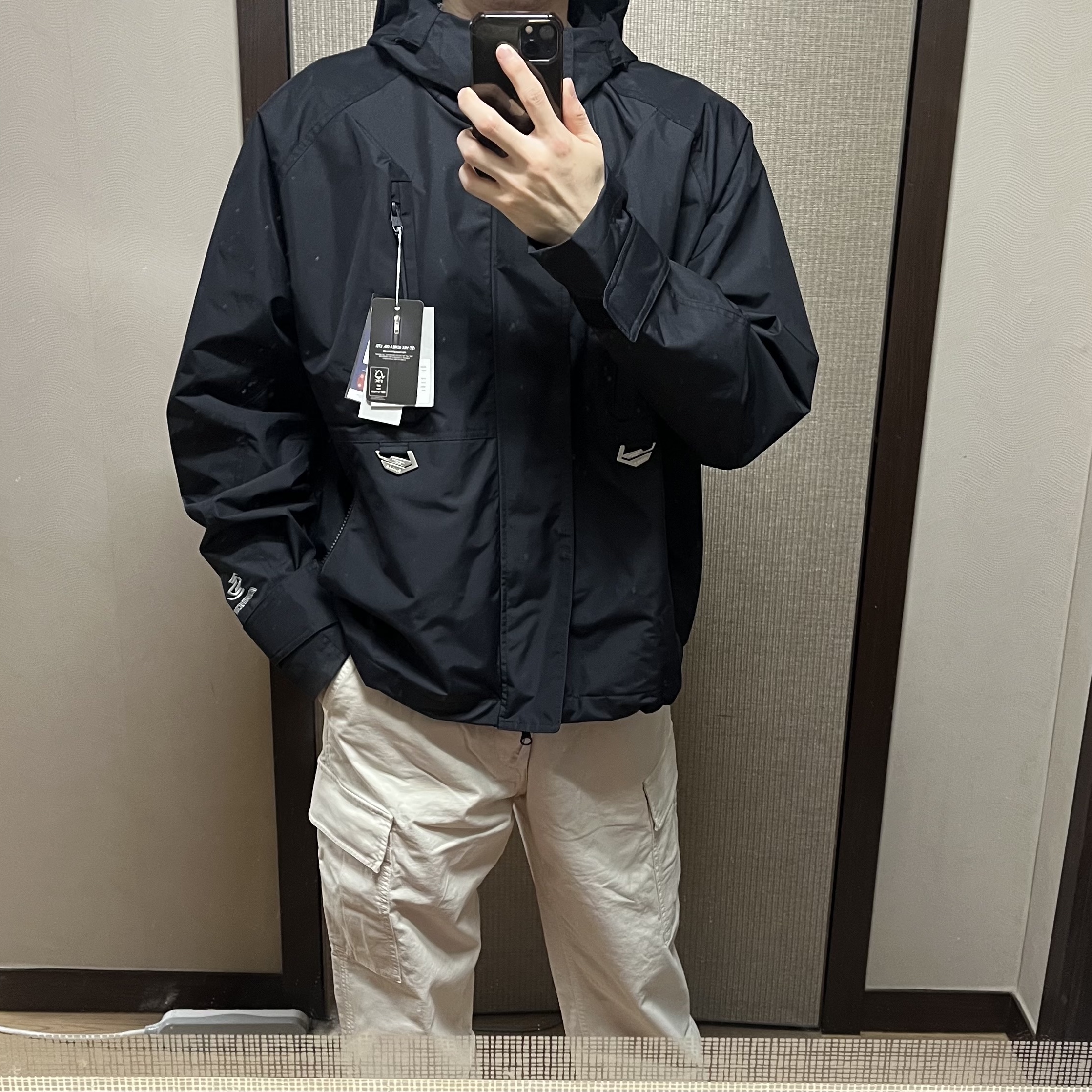Undermycar x Atmos Samadhi Ashtanga Shell Parka Pirate Black - 23FW 착용 스타일
