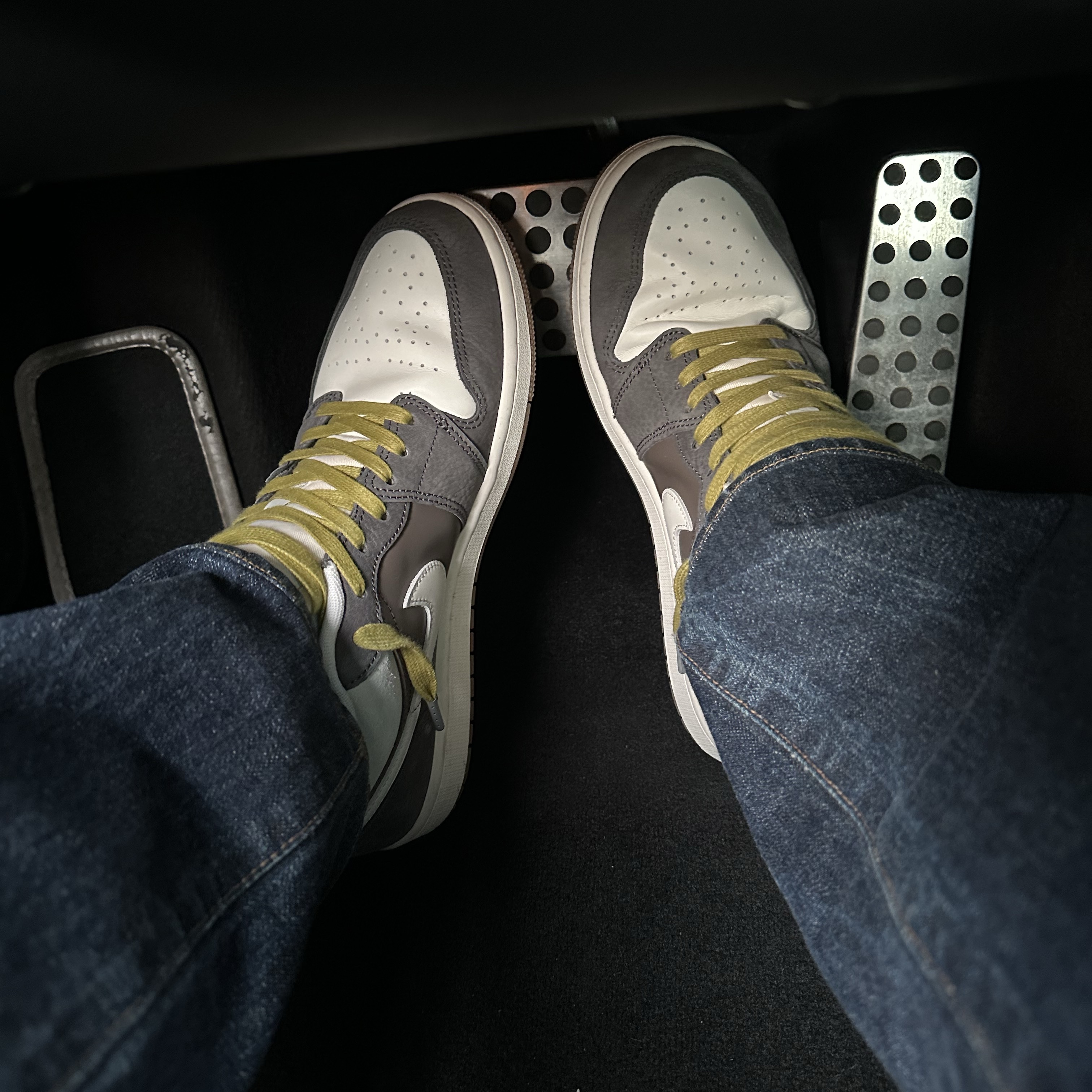 Jordan 1 Low Kkachi 착용 스타일 - 1