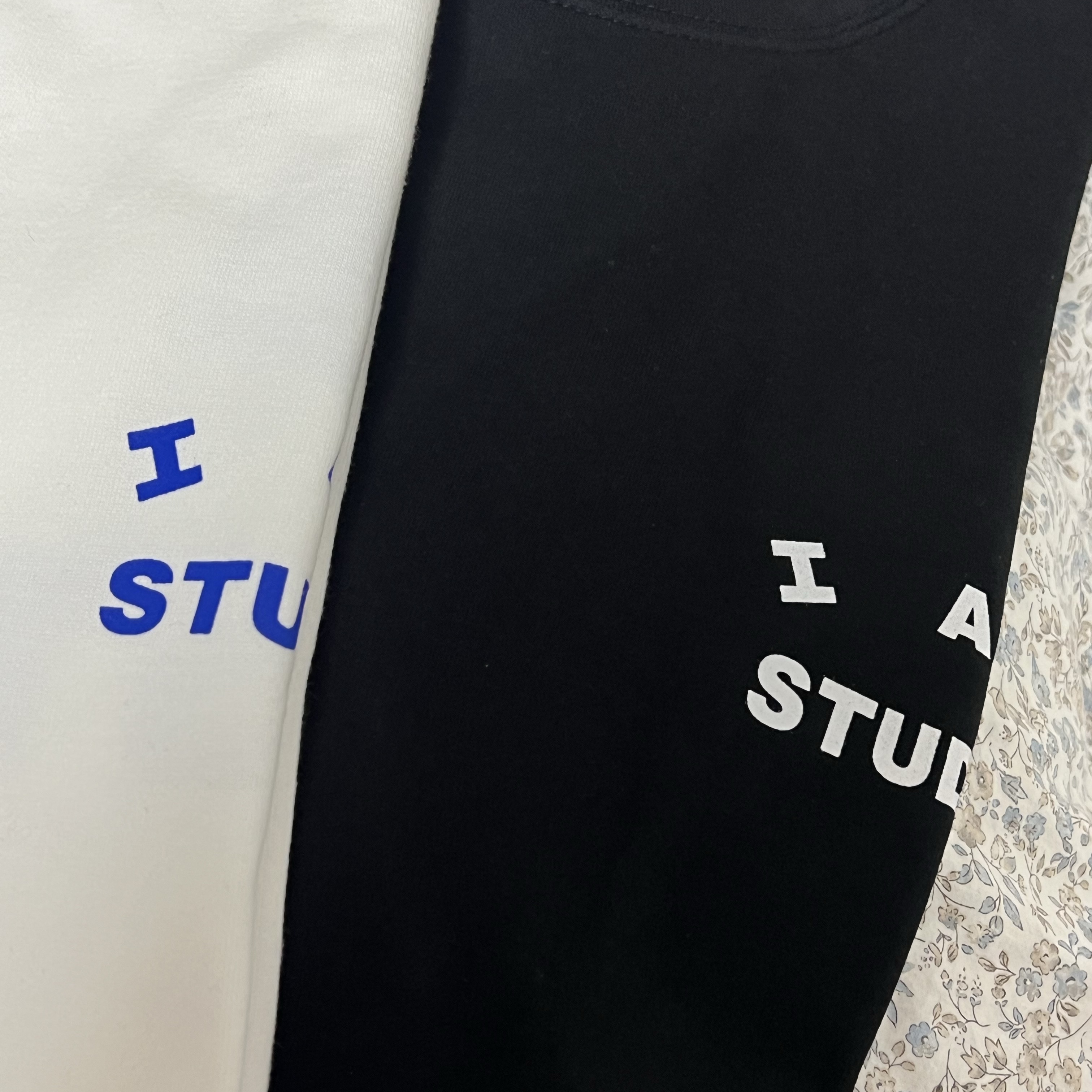 IAB Studio 10th Anniversary T-Shirts Pack White & Black (2 Pack) 착용 스타일