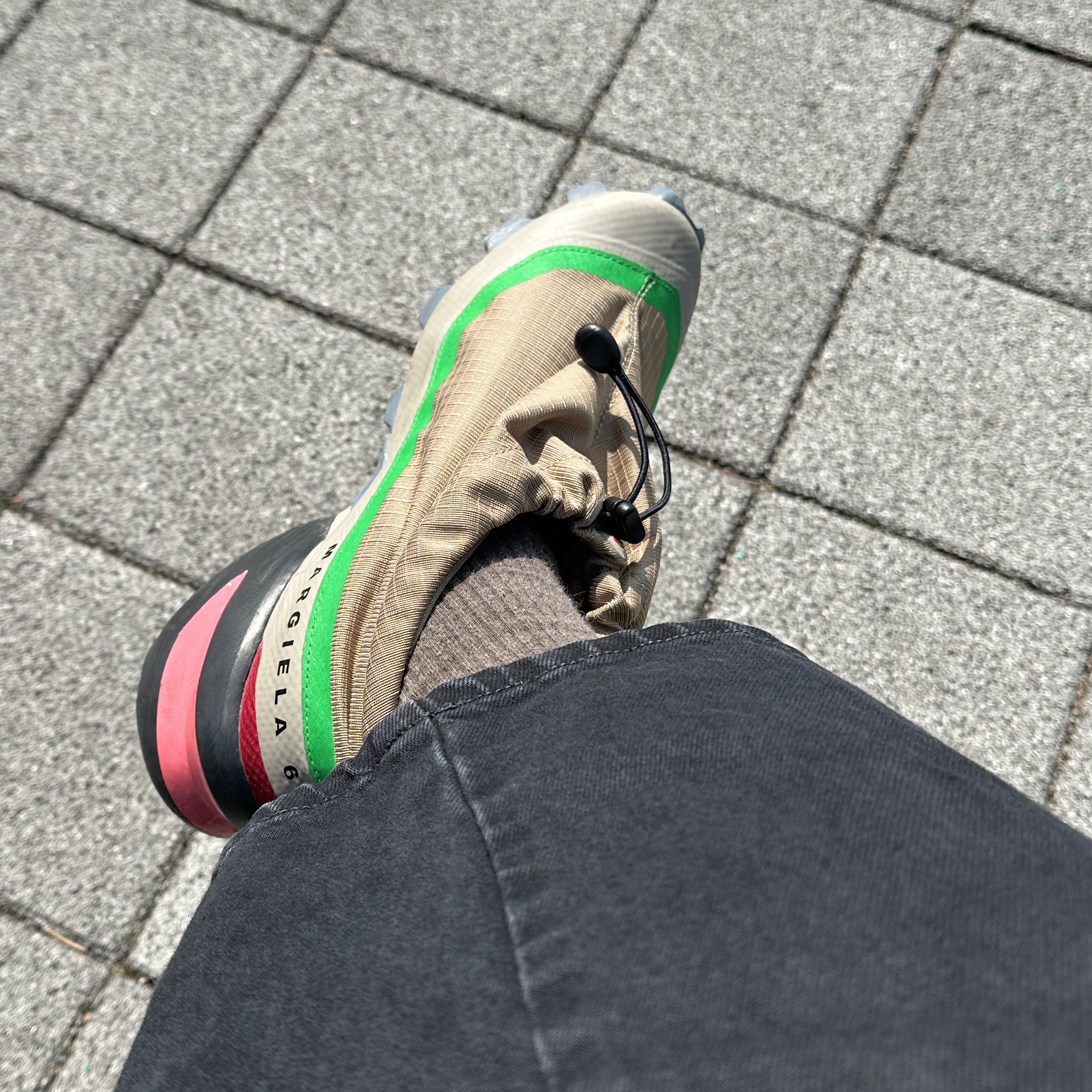 Salomon x MM6 Maison Margiela Cross Low Kelp Vintage Khaki 착용 스타일