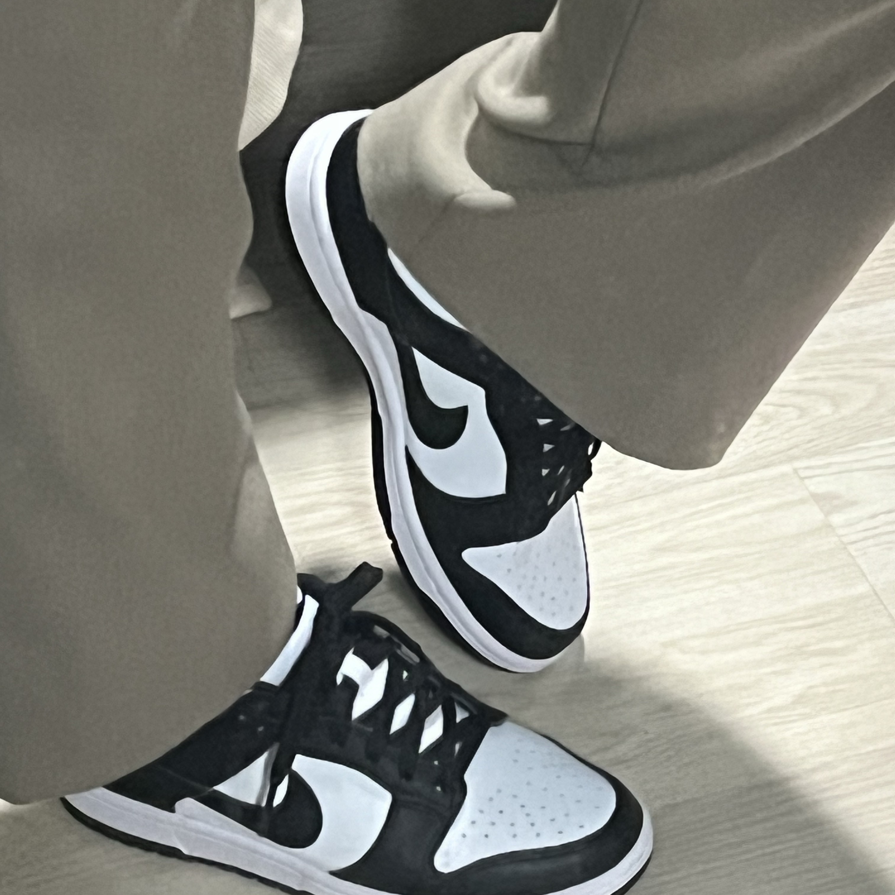 (W) Nike Dunk Low Black 착용 스타일