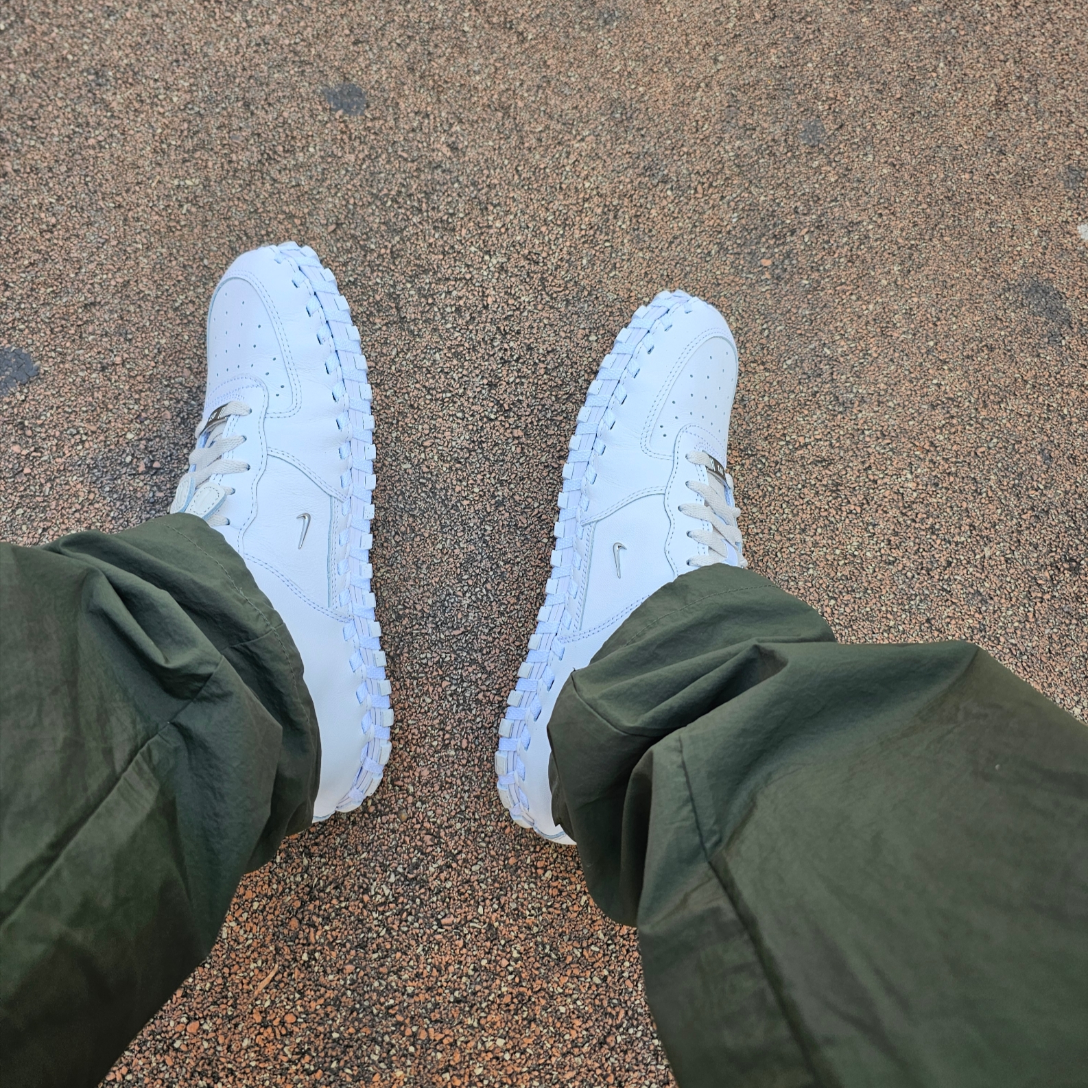 Nike x Jacquemus J Force 1 Low LX SP White 착용 스타일 - 4