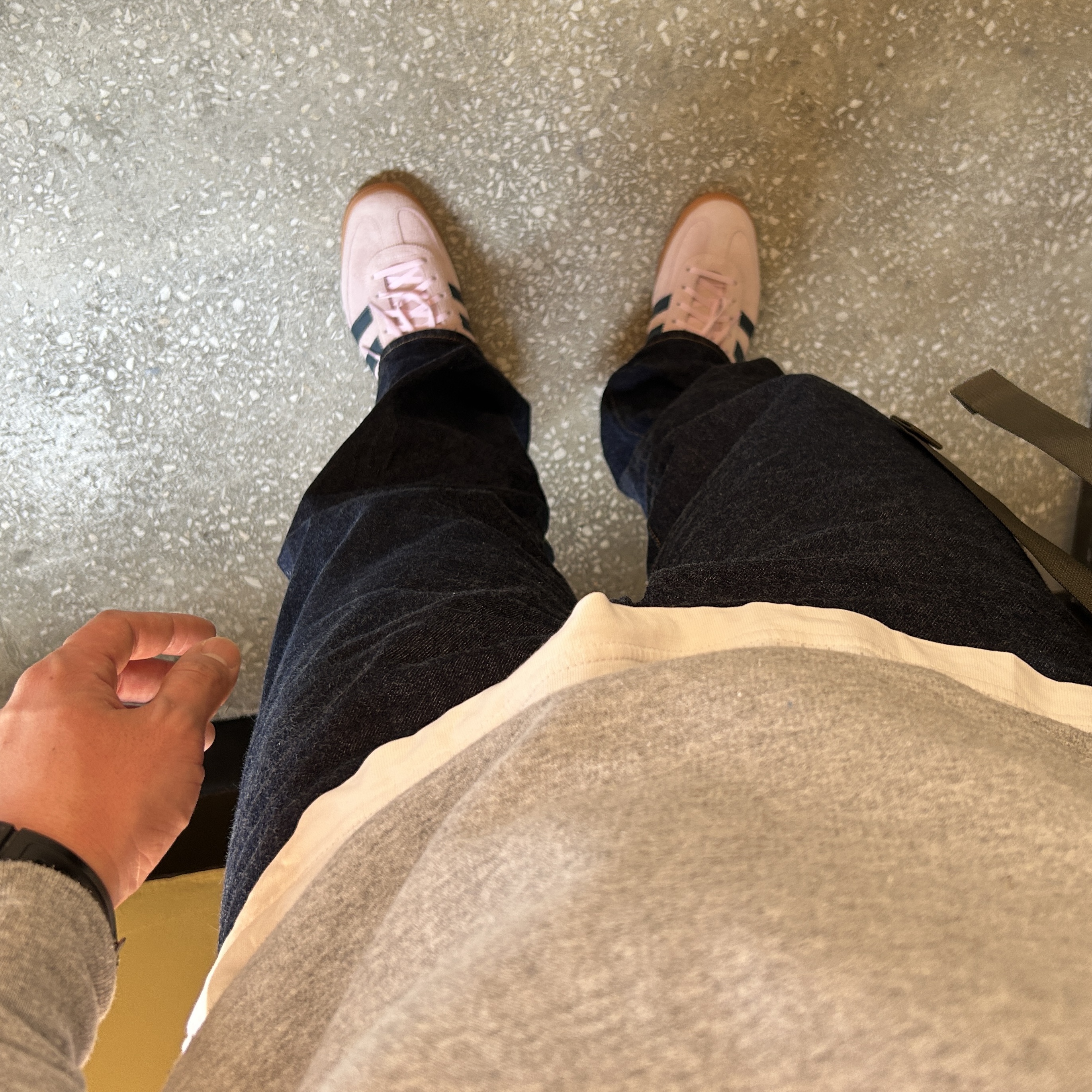 (W) Adidas Spezial Handball Clear Pink 착용 스타일
