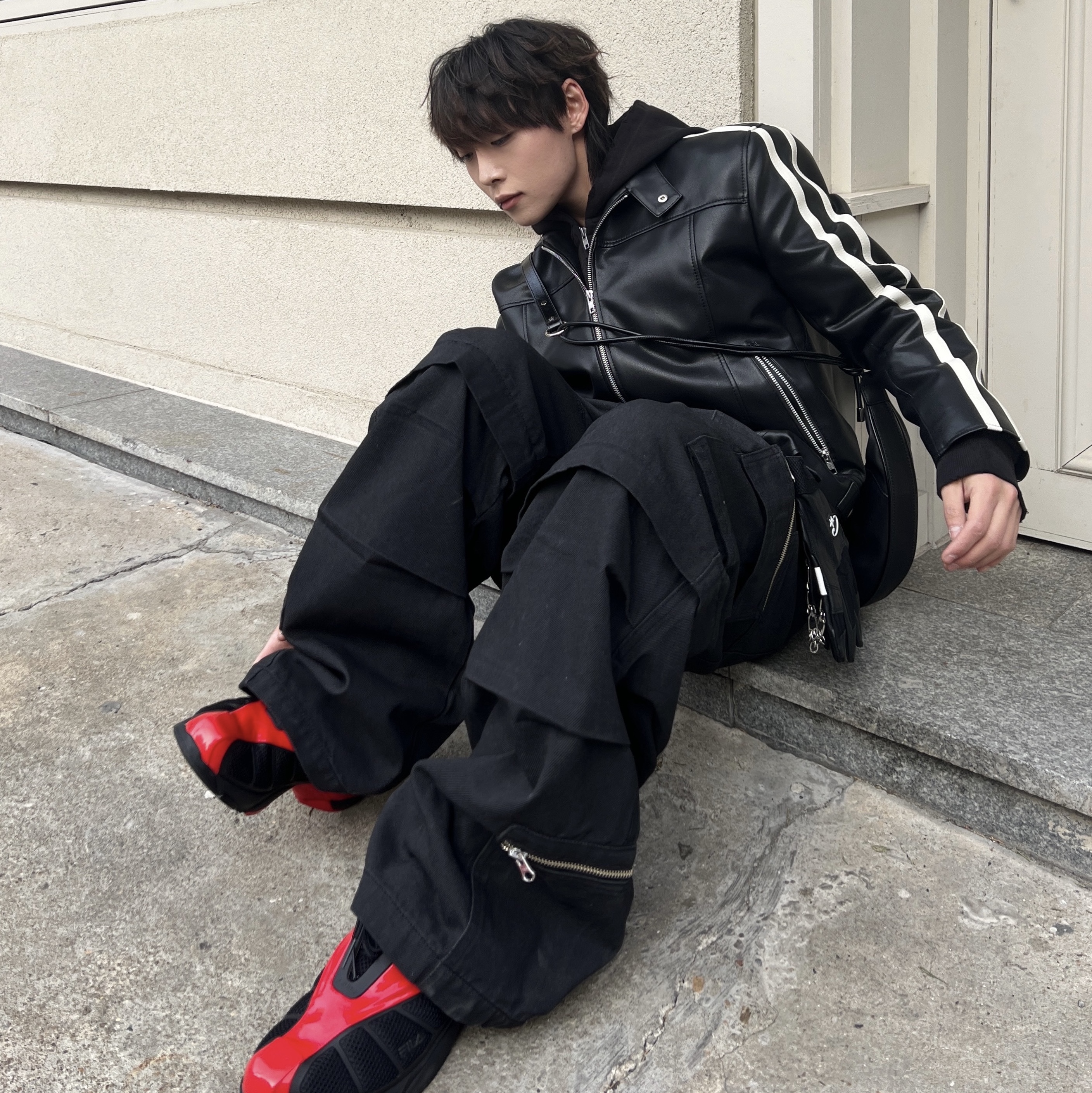Fila Replica 2002 Black Red 착용 스타일 - 1