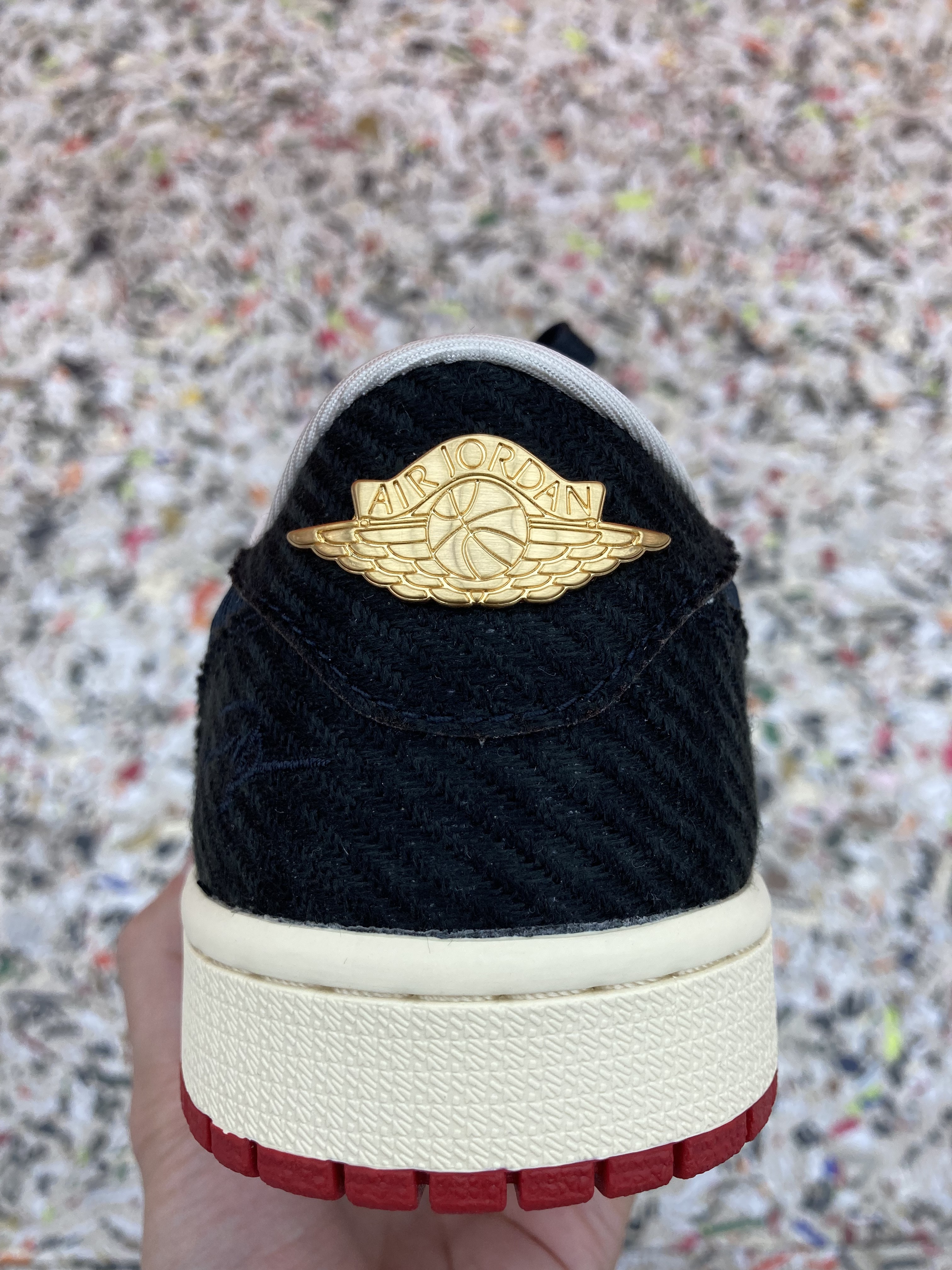 Jordan 1 x Trophy Room Retro Low OG SP Sail Varsity Red 착용 스타일 - 4
