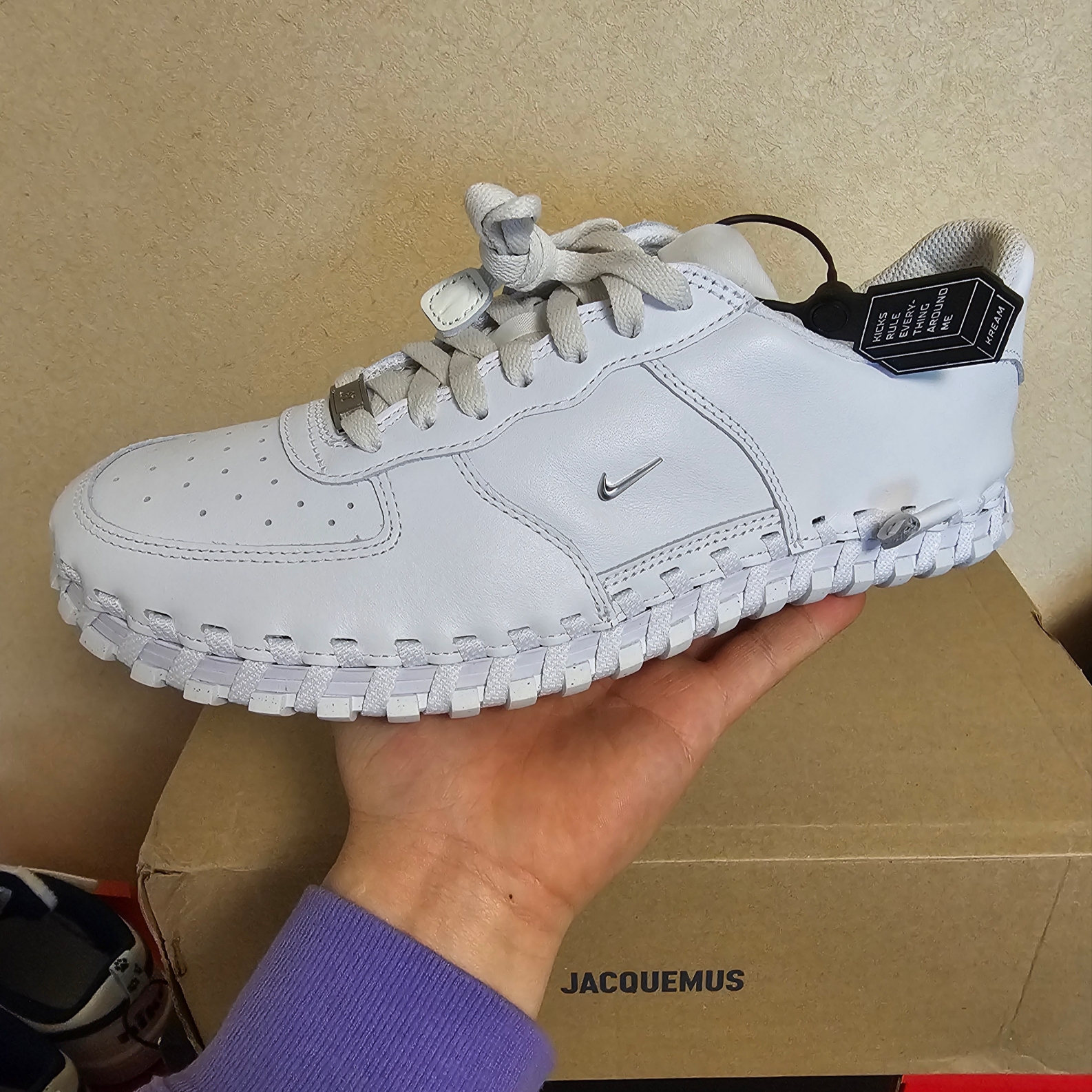 Nike x Jacquemus J Force 1 Low LX SP White 착용 스타일 - 1