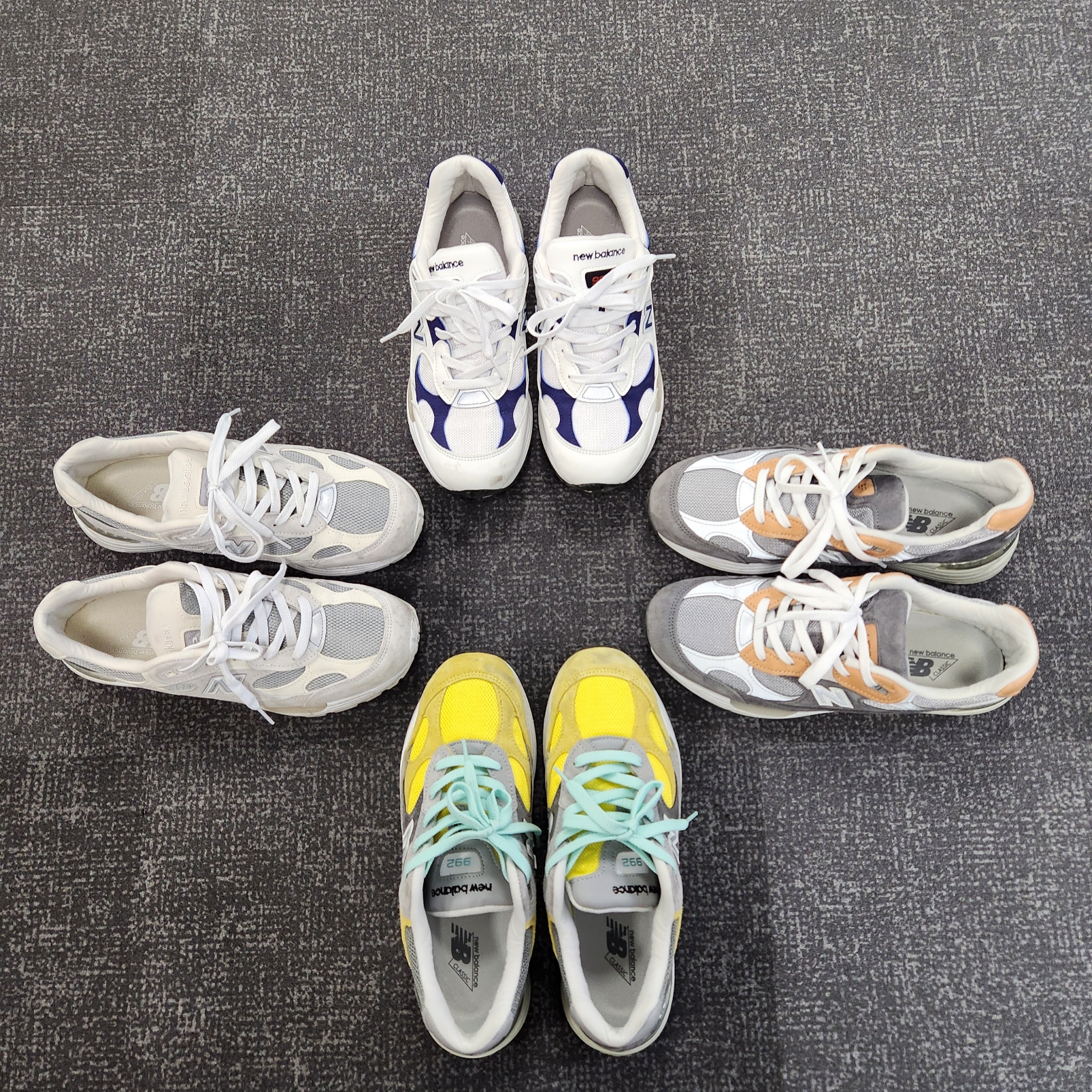 New Balance 992 Made in USA White Navy, New Balance x Amoeba Music x Nice Kicks 992 Made in USA Grey Yellow 착용 스타일