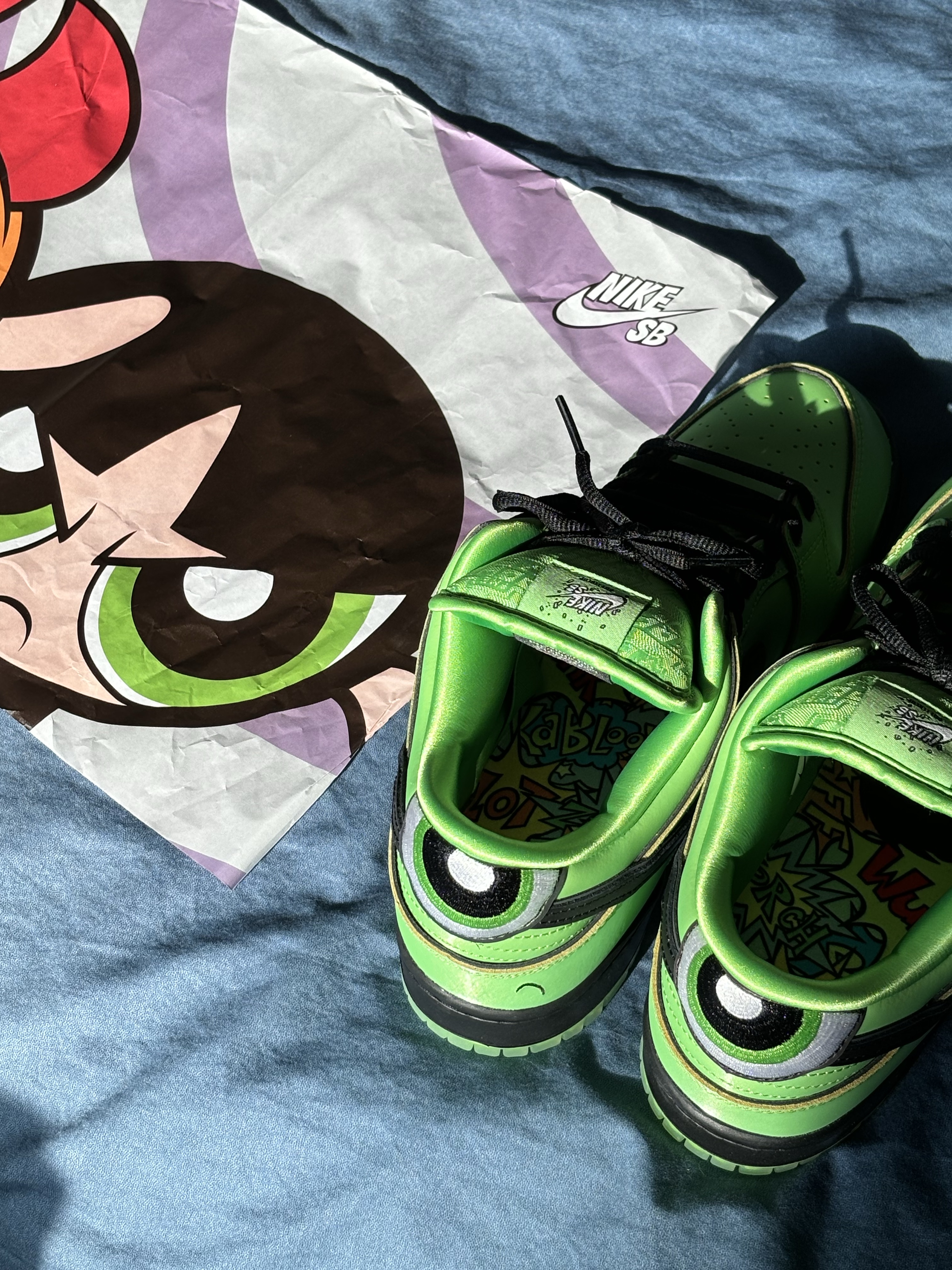 Nike x The Powerpuff Girls SB Dunk Low Pro QS Buttercup 착용 스타일 - 4