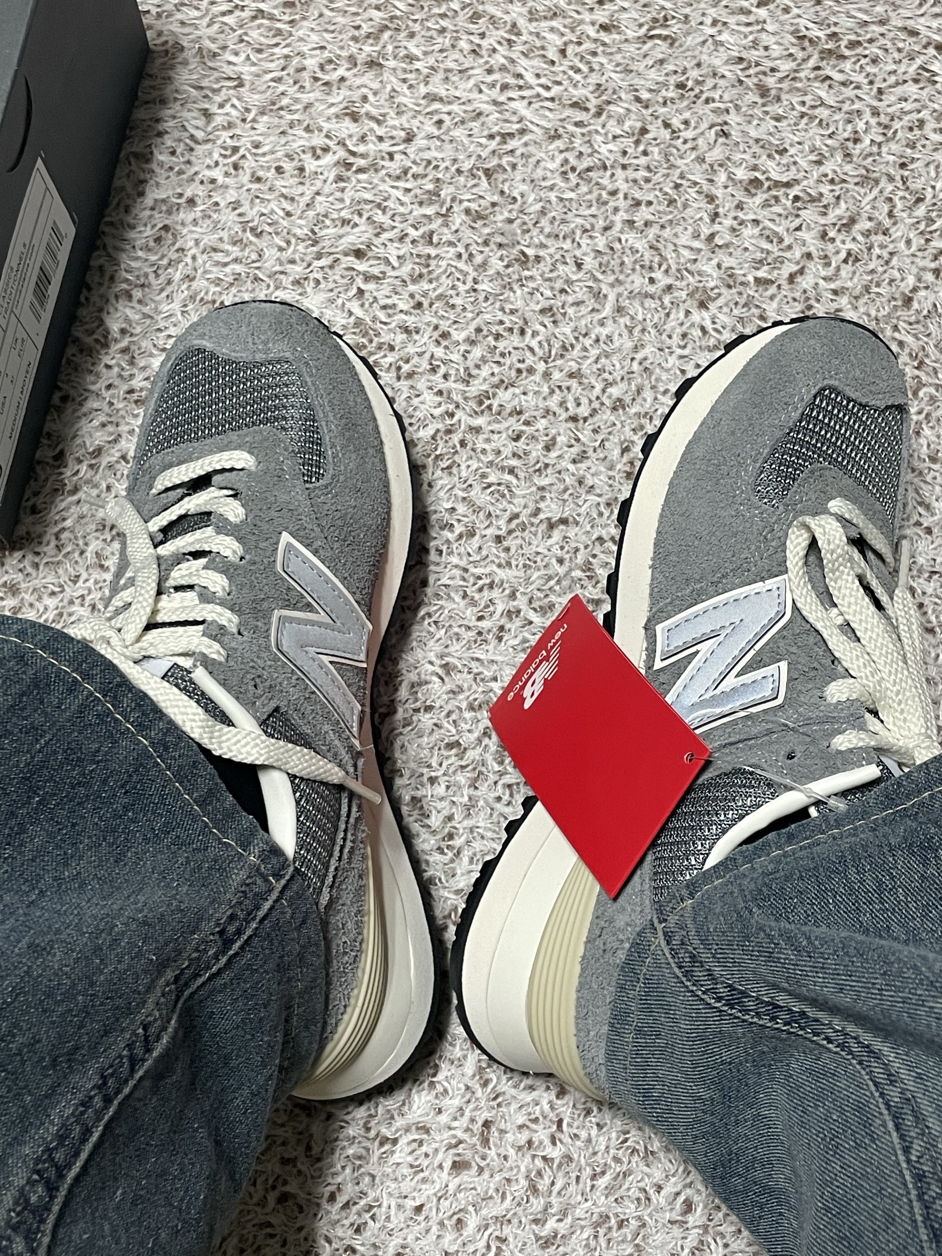 New Balance x Pottery 574 Premium Soft Grey 착용 스타일 - 2