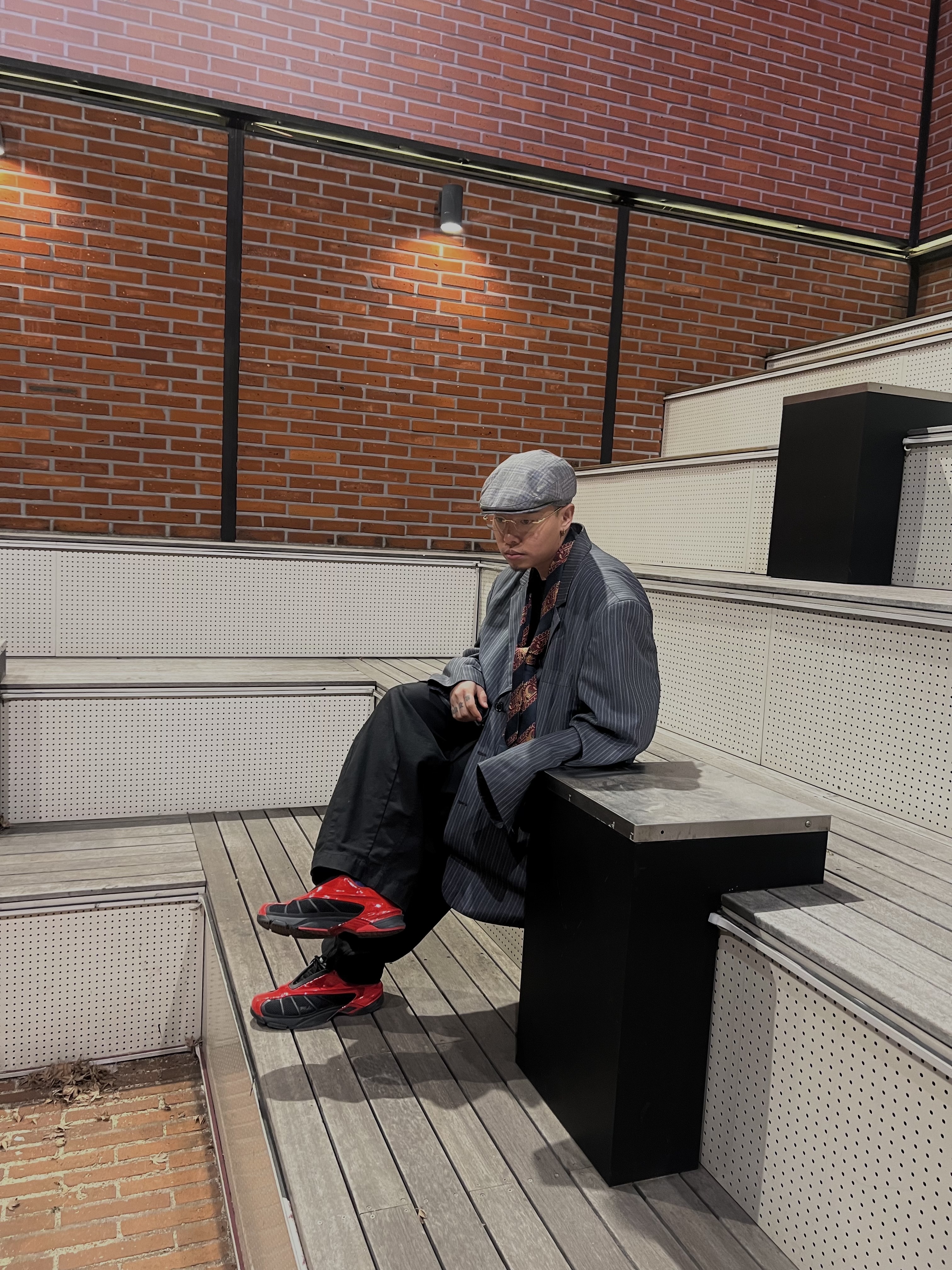 Fila Replica 2002 Black Red 착용 스타일 - 2