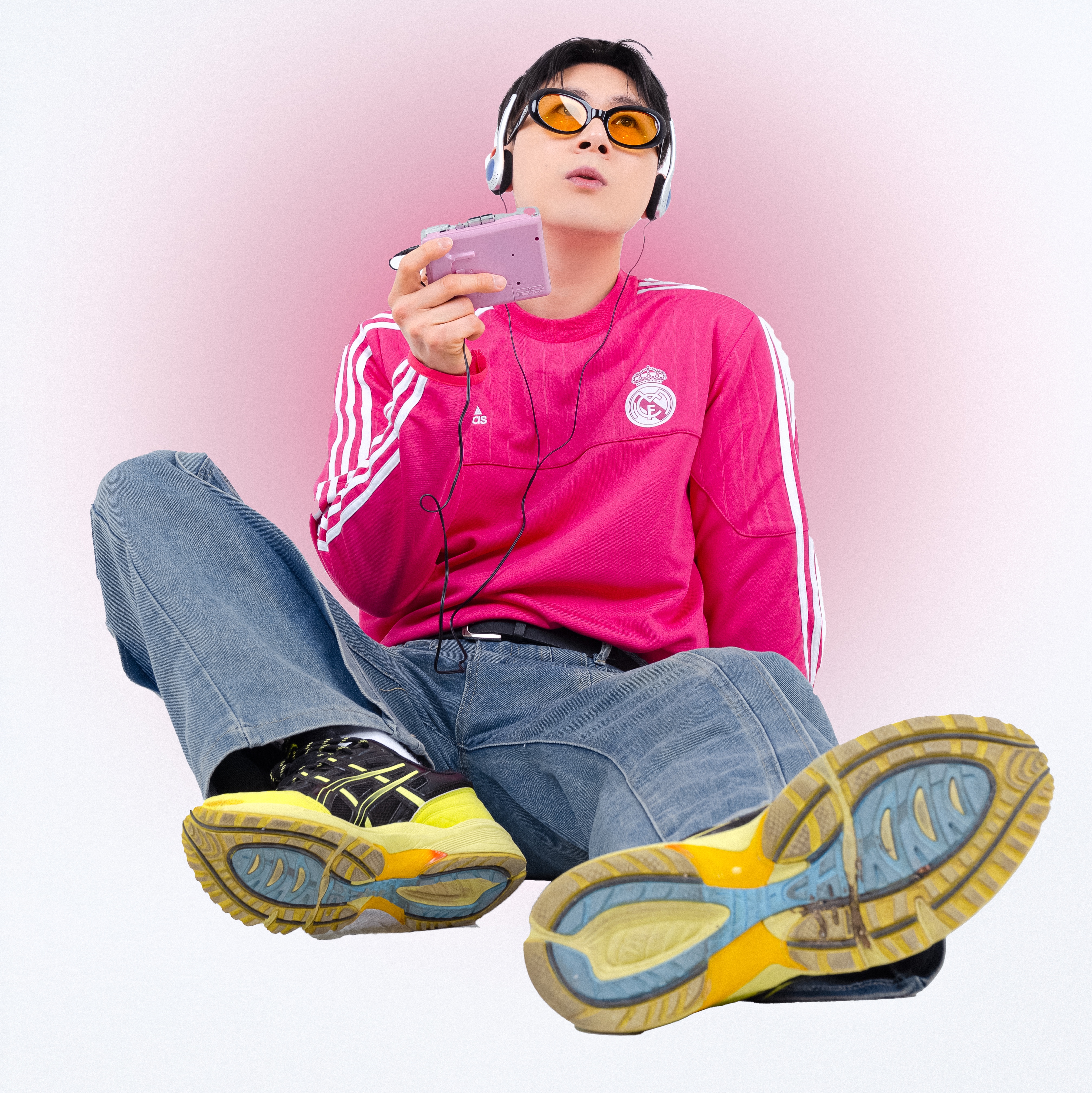 Asics x IAB Studio Gel-1090 Black, Gentle Monster La Mode 01 Black 착용 스타일 - 2