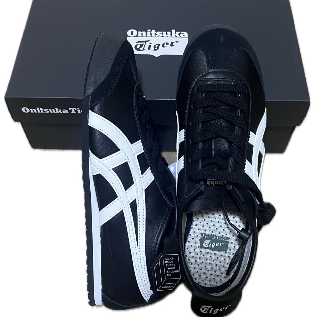 Onitsuka Tiger Mexico 66 Black White 착용 스타일