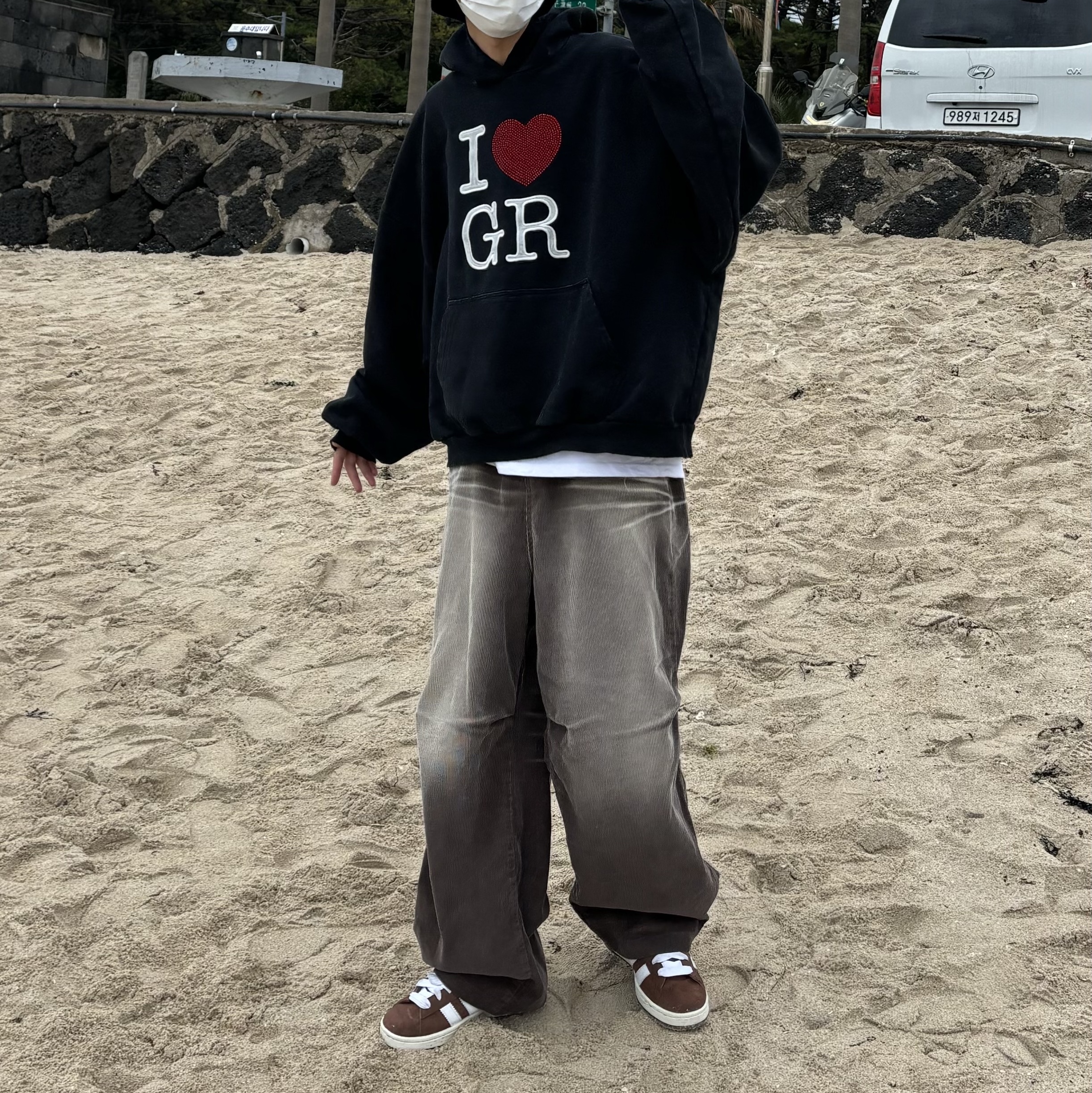 Adidas Campus 00s Bark Cloud White, Project G/R I Love GR Hoodie Black - Haus of GR Exclusive 착용 스타일 - 2