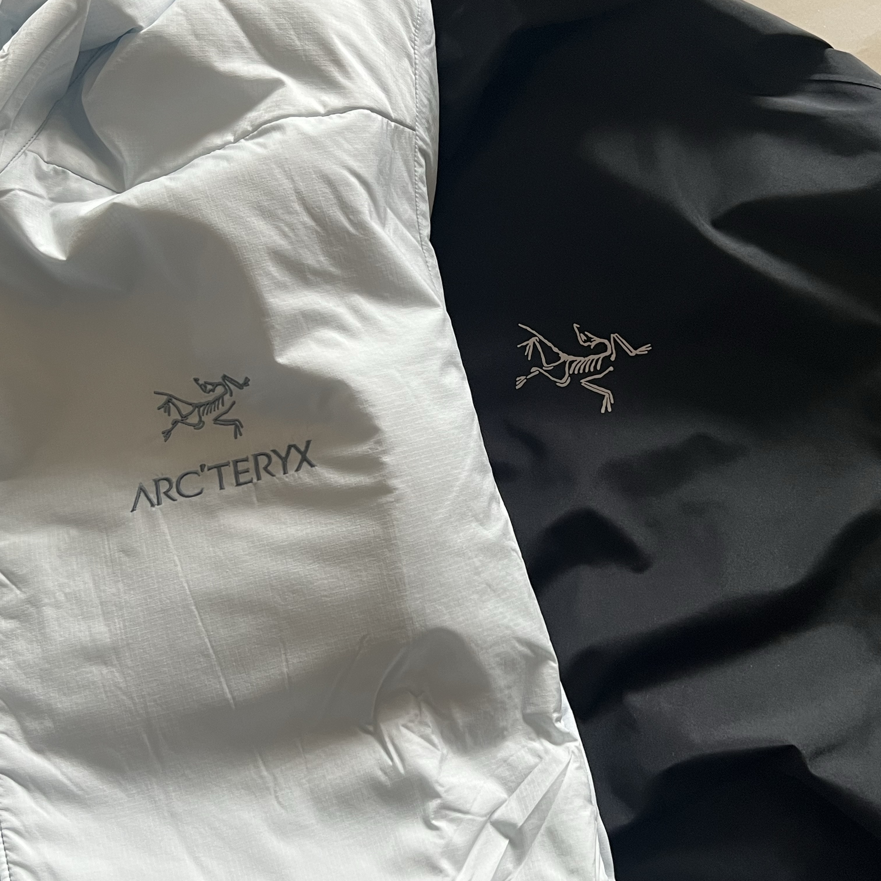 Arc'teryx Solano Hoody Black, Arc'teryx Atom Hoody Daybreak 착용 스타일