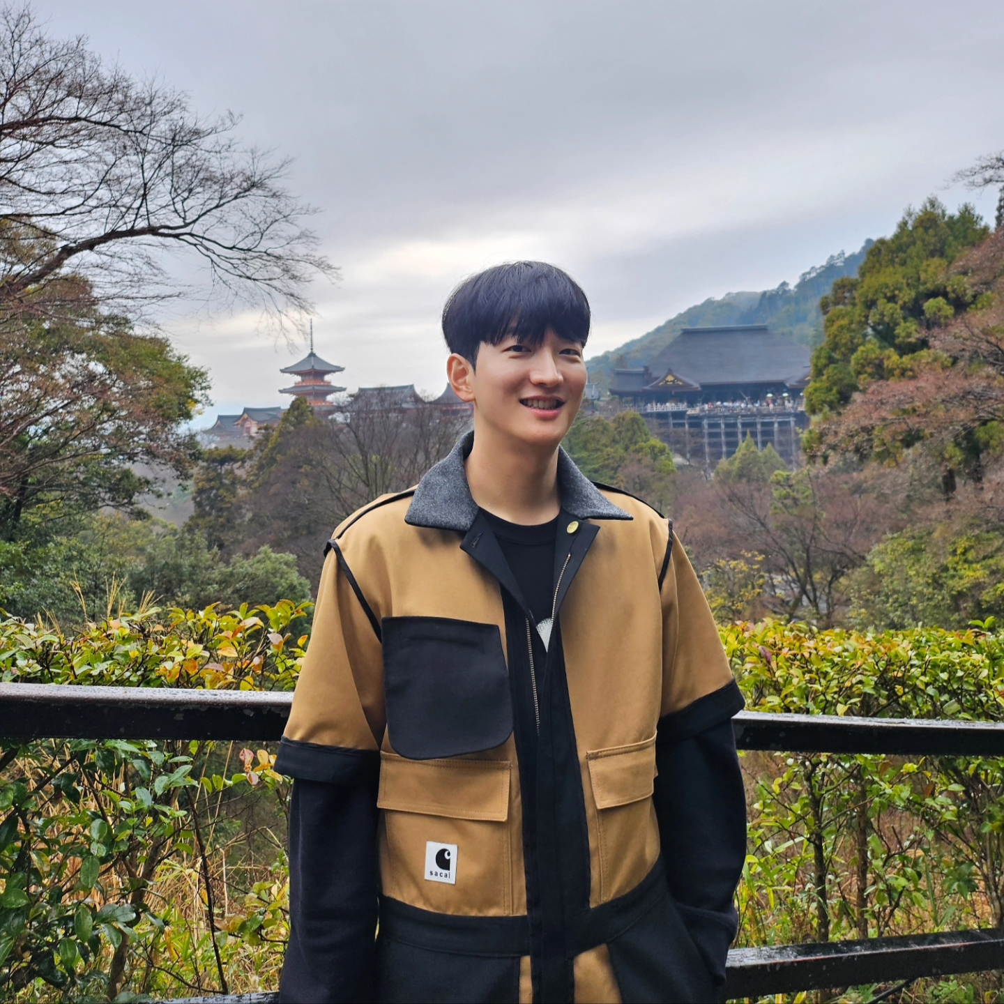 Sacai x Carhartt WIP Suiting Bonding Jumpsuit Black, Gentle Monster x Maison Margiela MM105 Black Black 착용 스타일 - 4