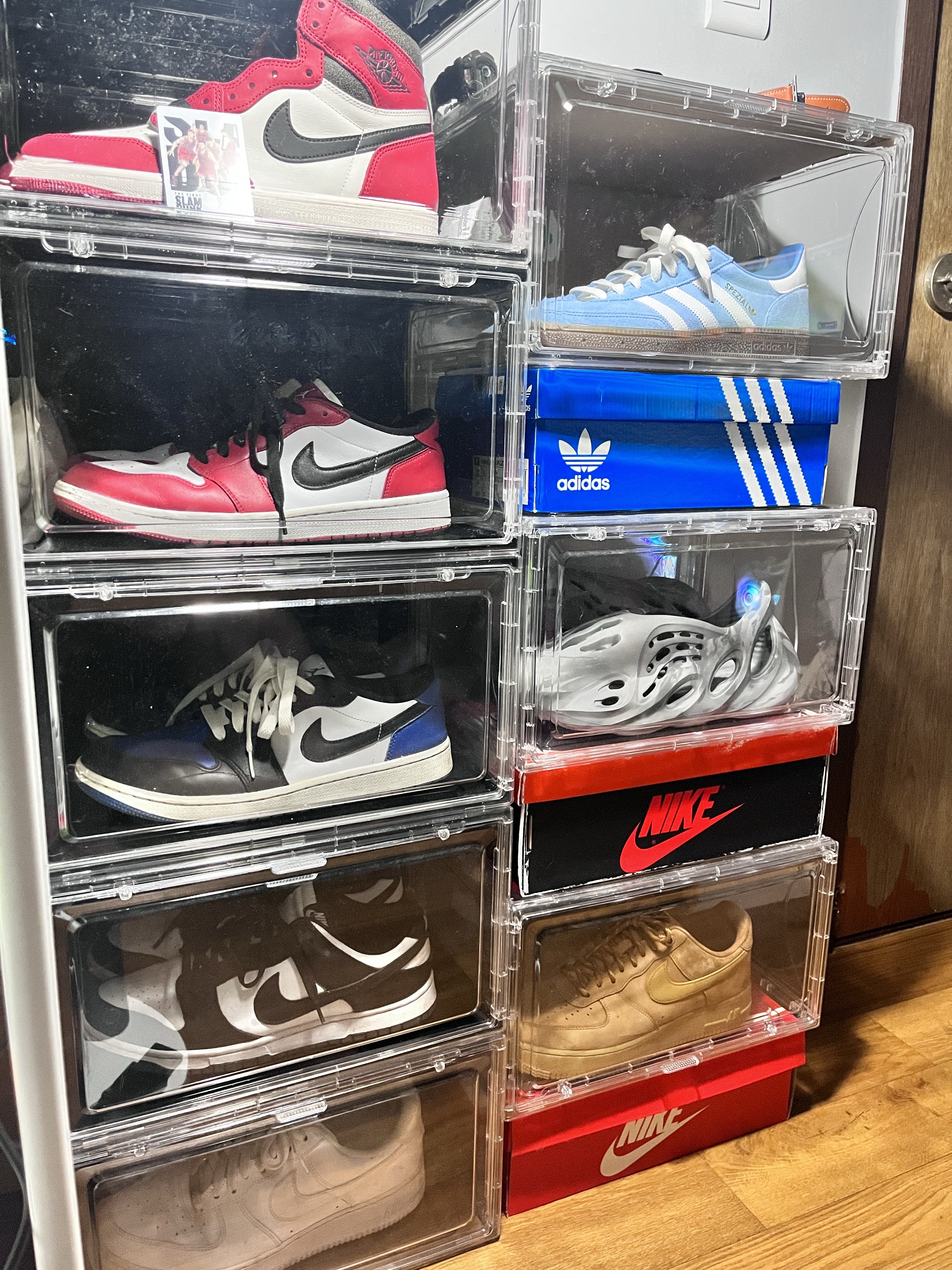 Nike Air Force 1 '07 WB Flax, Jordan 1 Low Golf Chicago 착용 스타일