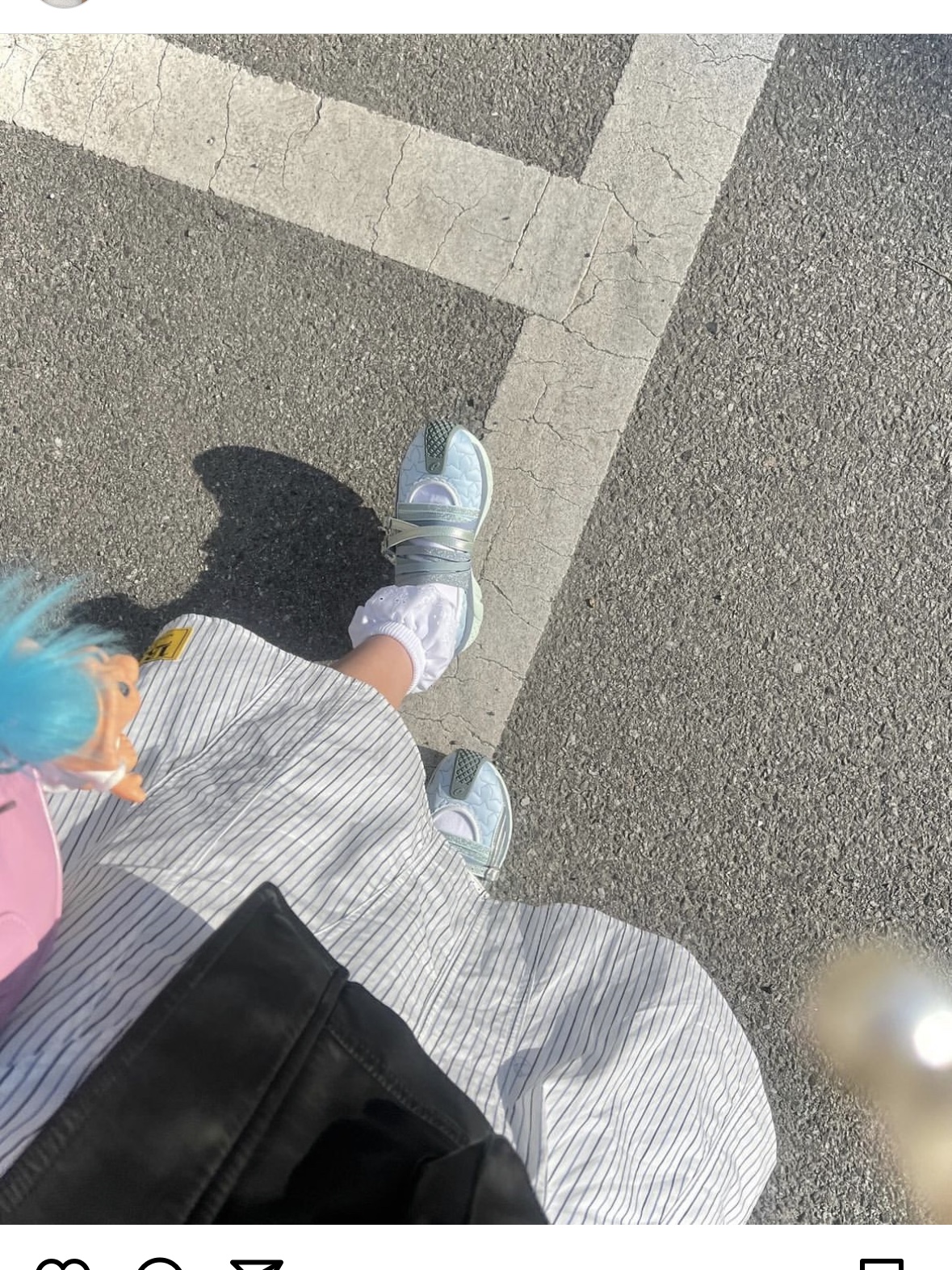 (W) Asics x Kiko Kostadinov x Heaven by Marc Jacobs Gel-Lokros Faded Denim Pale Aqua 착용 스타일 - 2