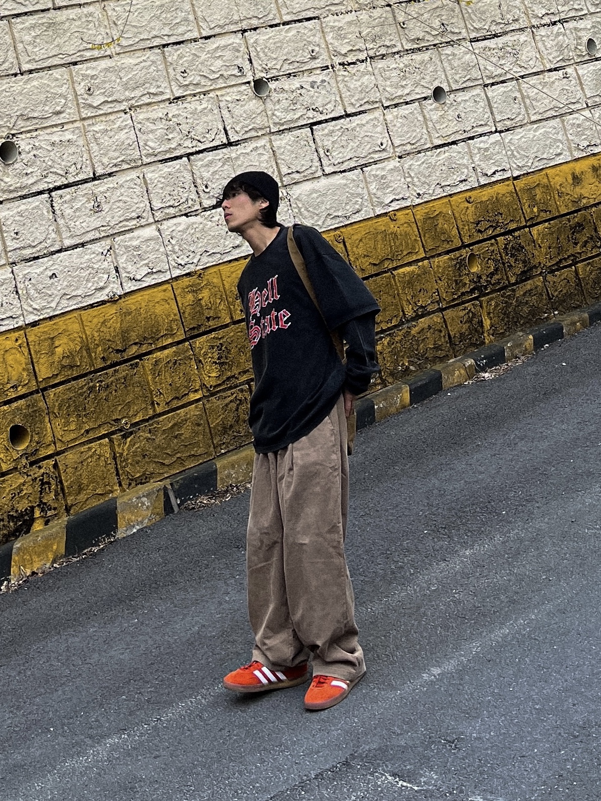 (W) Adidas Gazelle Indoor Bold Orange Cloud White 착용 스타일 - 2