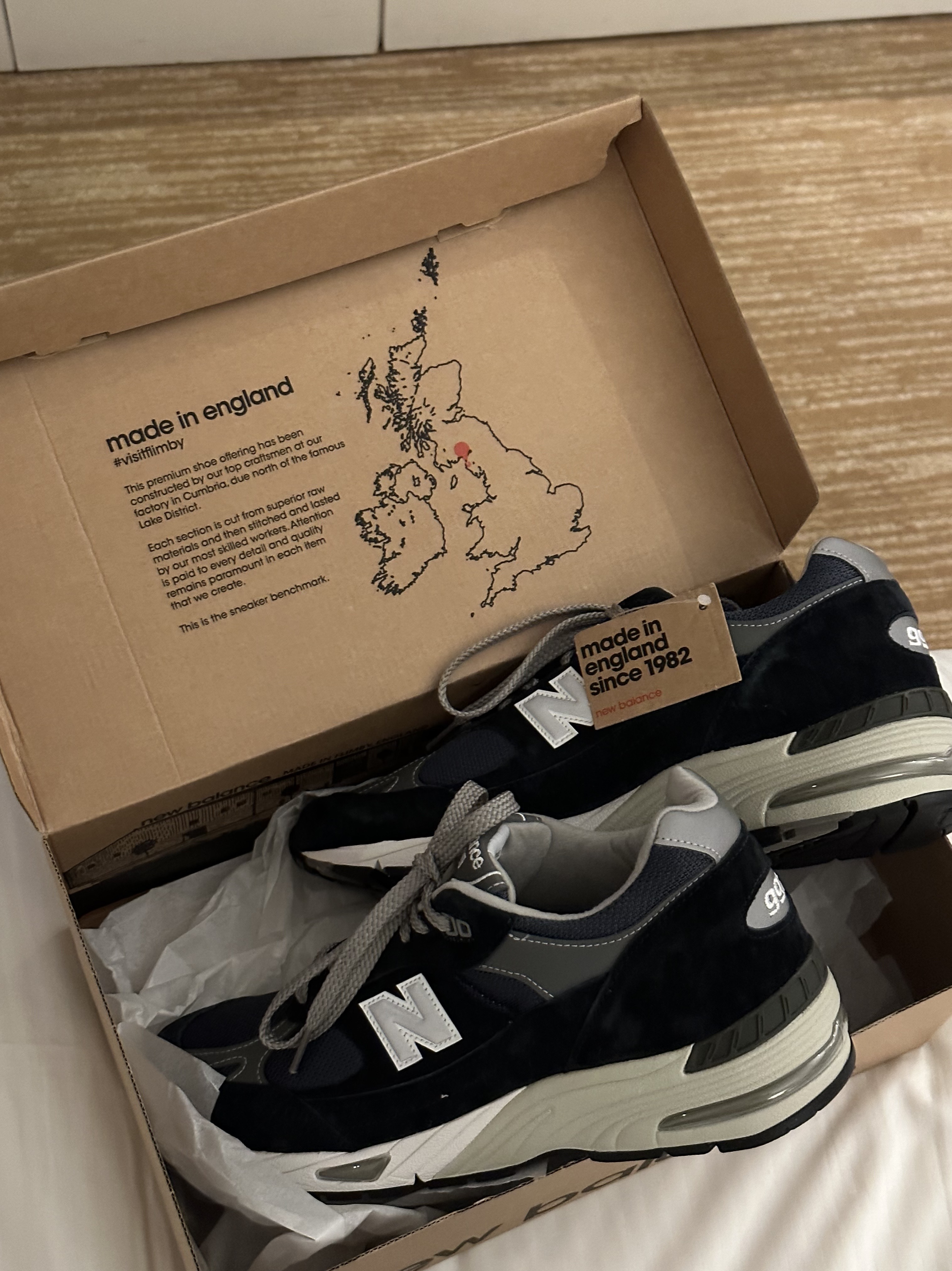 New Balance 991 Made in UK Navy 착용 스타일 - 2
