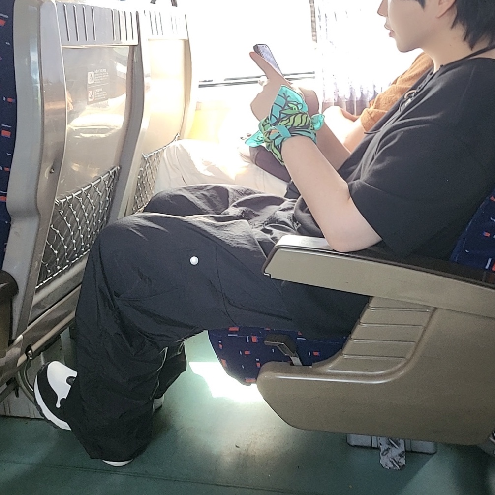Nike x Comme des Garcons Homme Plus Air Max Sunder SP White Black, CDG Backpack Black 착용 스타일 - 2