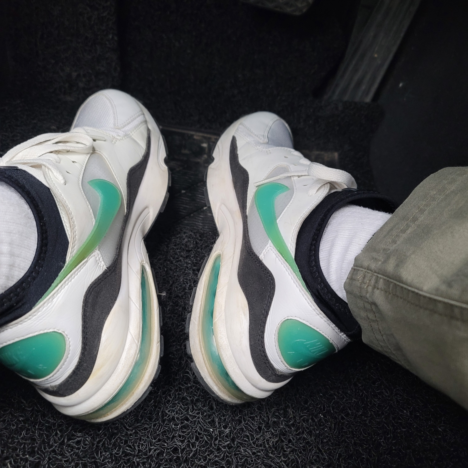 Nike Air Max 93 Menthol 2018 착용 스타일